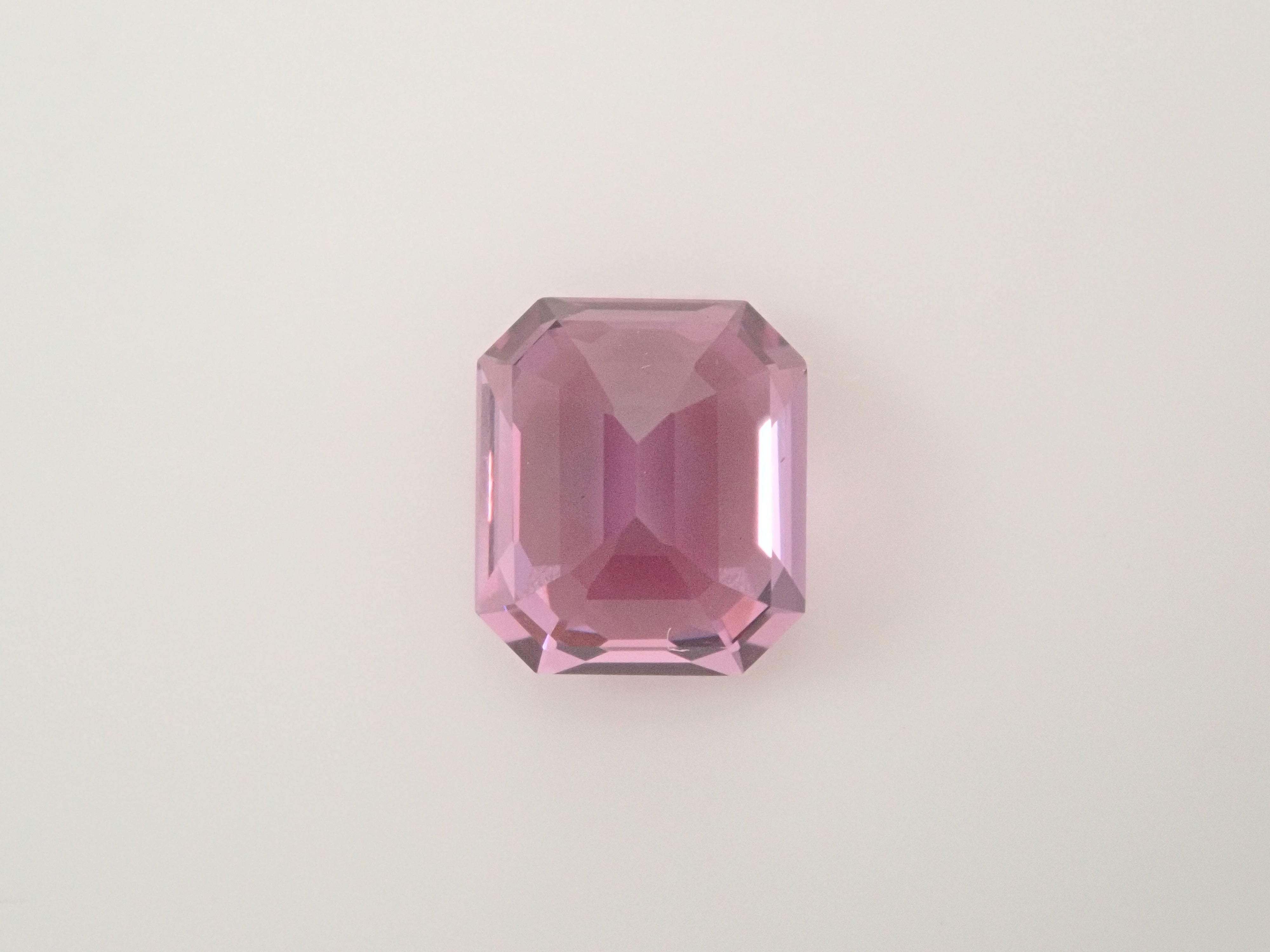スリランカ産パープルスピネル 1.060ctルース