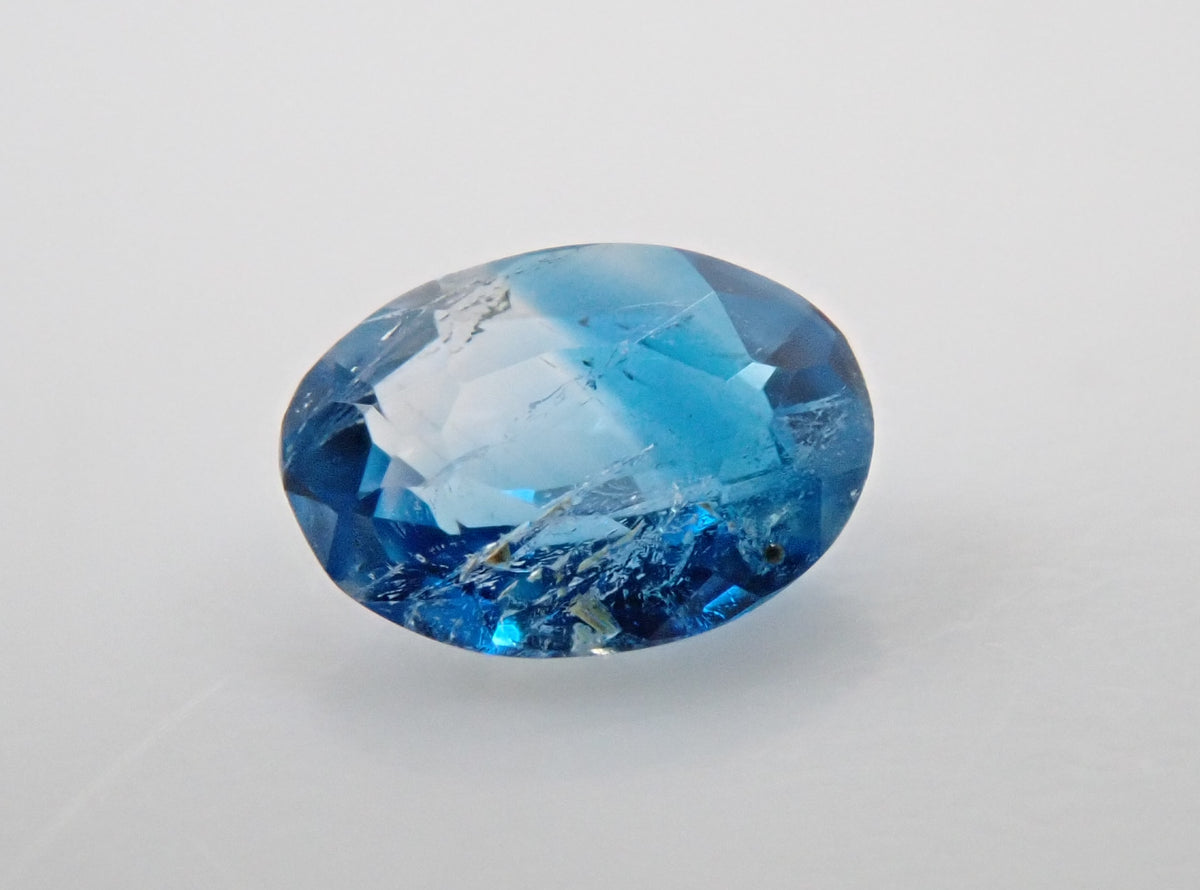 【10/28 22時販売】ジンバブエ産ユークレース 0.056ctルース