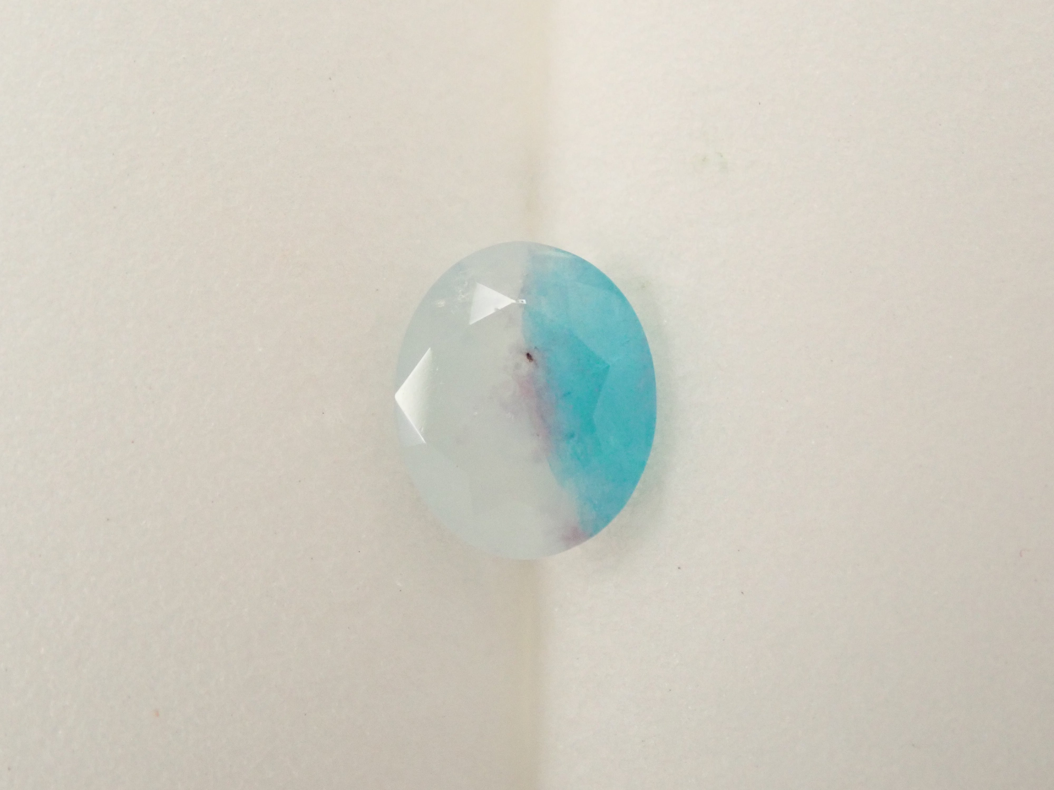 12560966掲載】ブラジル産パライバトルマリンインクォーツ 0.780