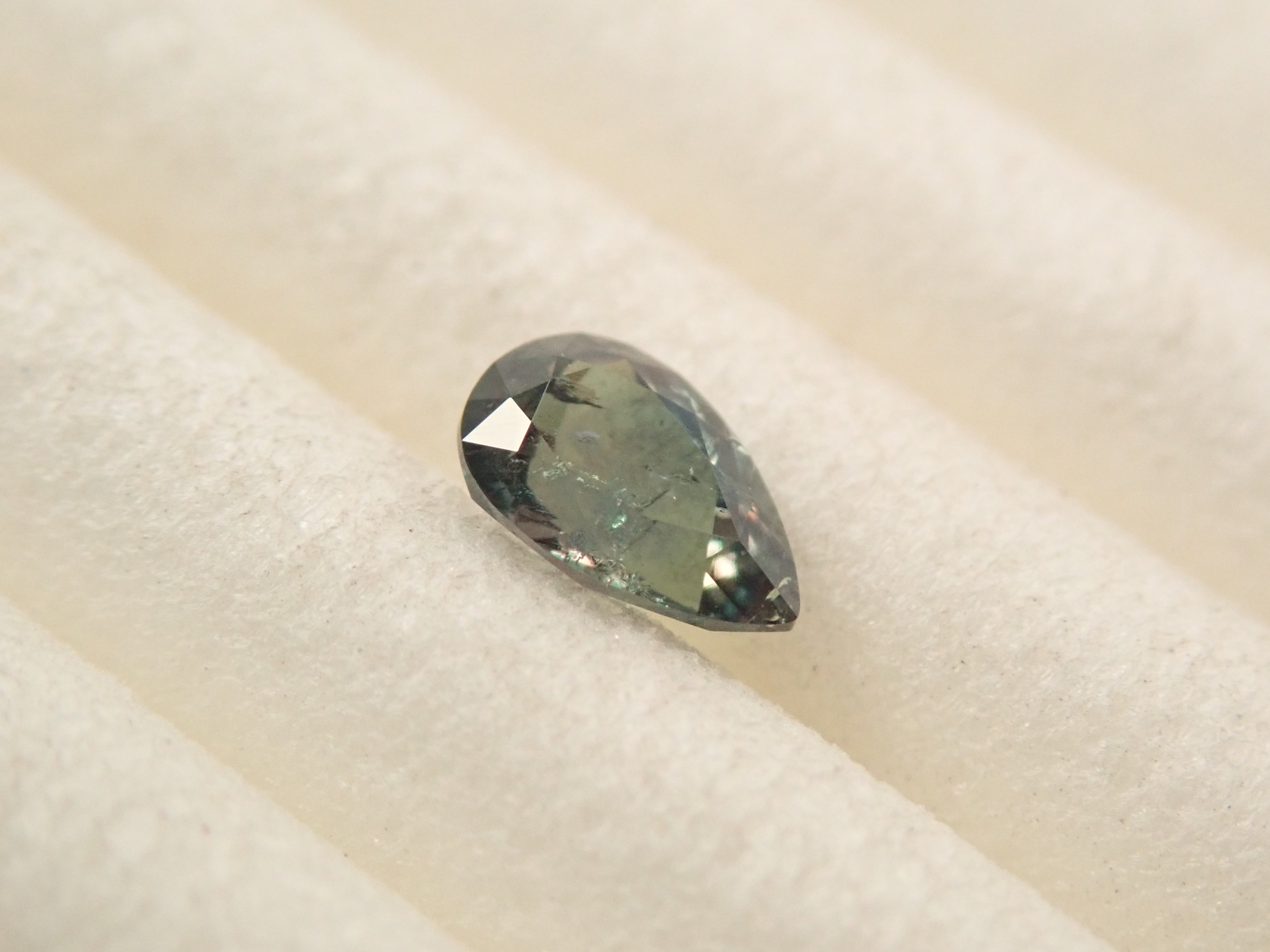 【11/3 22時販売】ロシア産アレキサンドライト 0.167ctルース