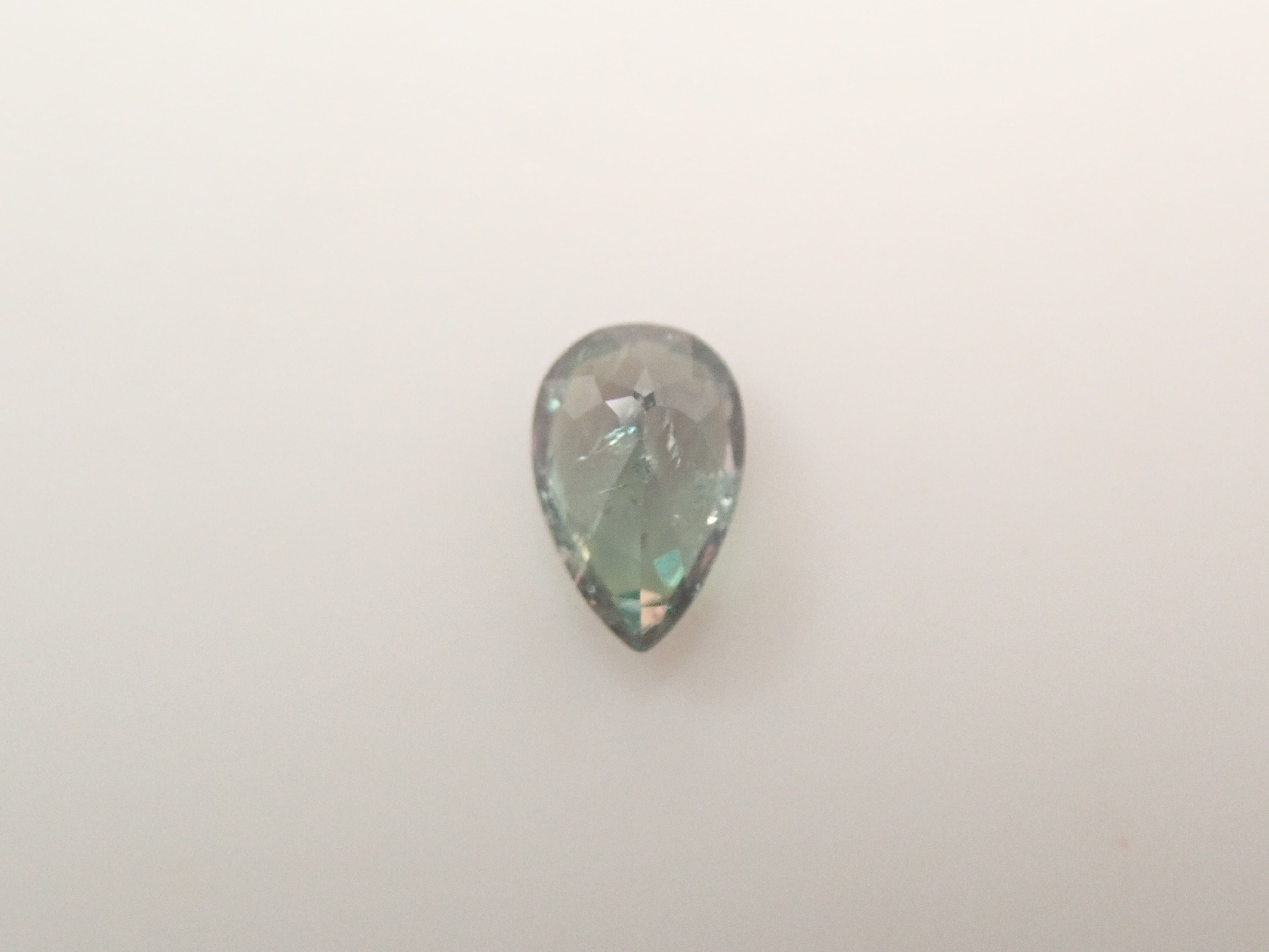 【11/3 22時販売】ロシア産アレキサンドライト 0.167ctルース