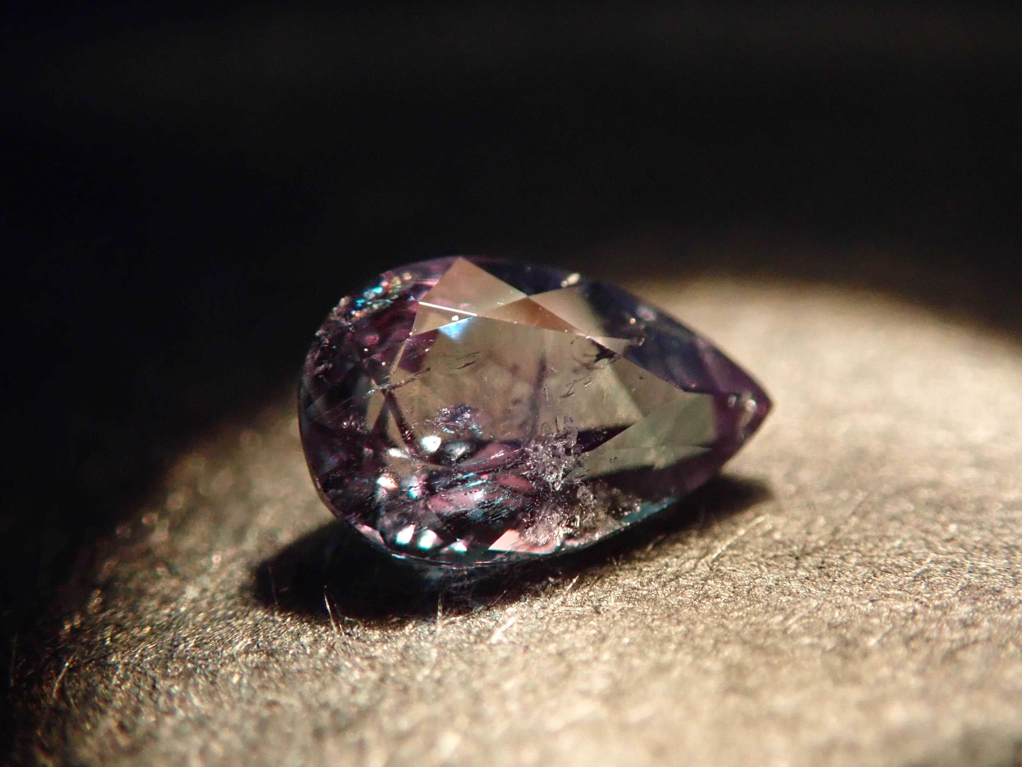 【11/3 22時販売】ロシア産アレキサンドライト 0.167ctルース