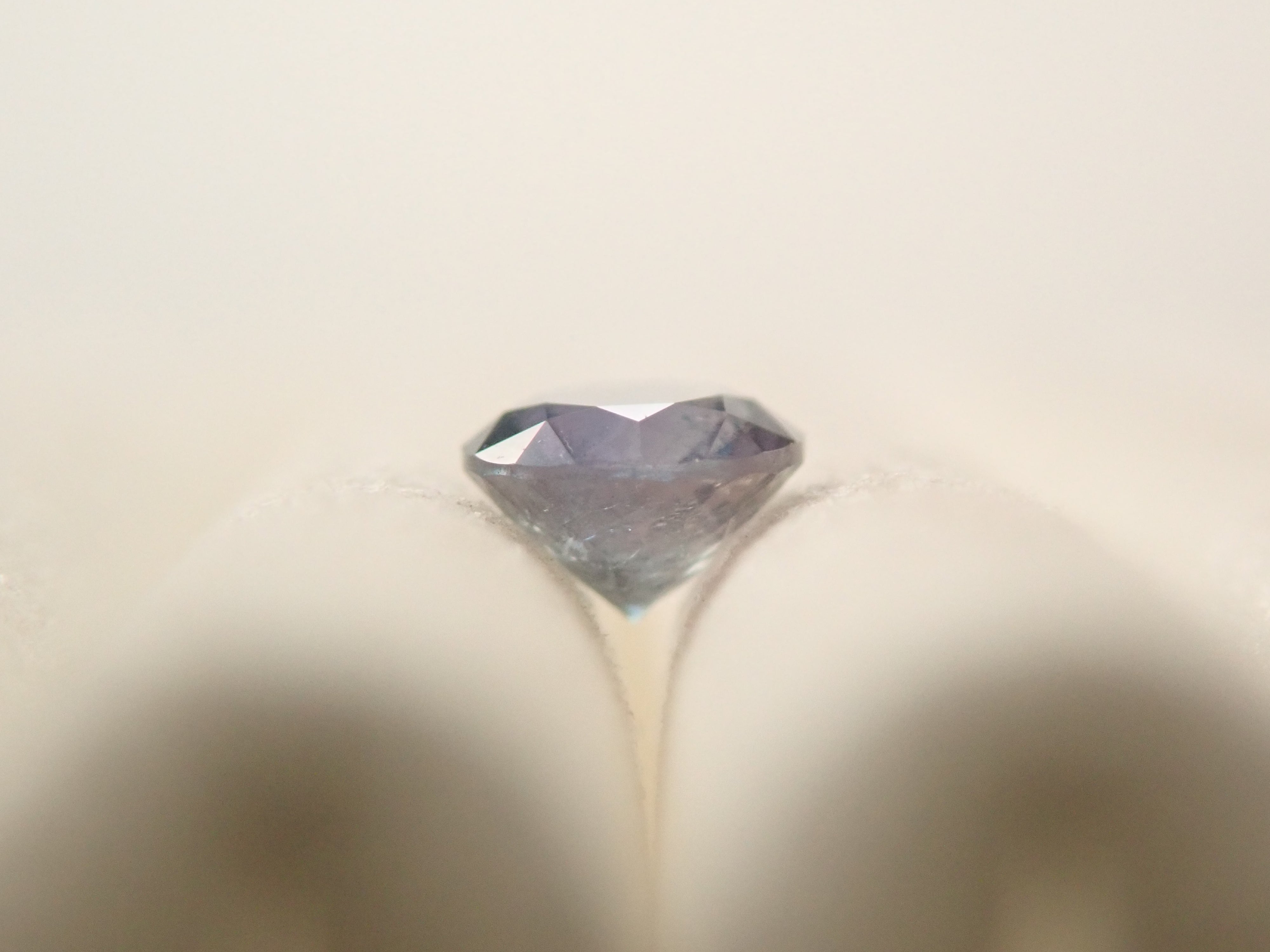 【11/3 22時販売】ロシア産アレキサンドライト 2.8mm/0.111ctルース