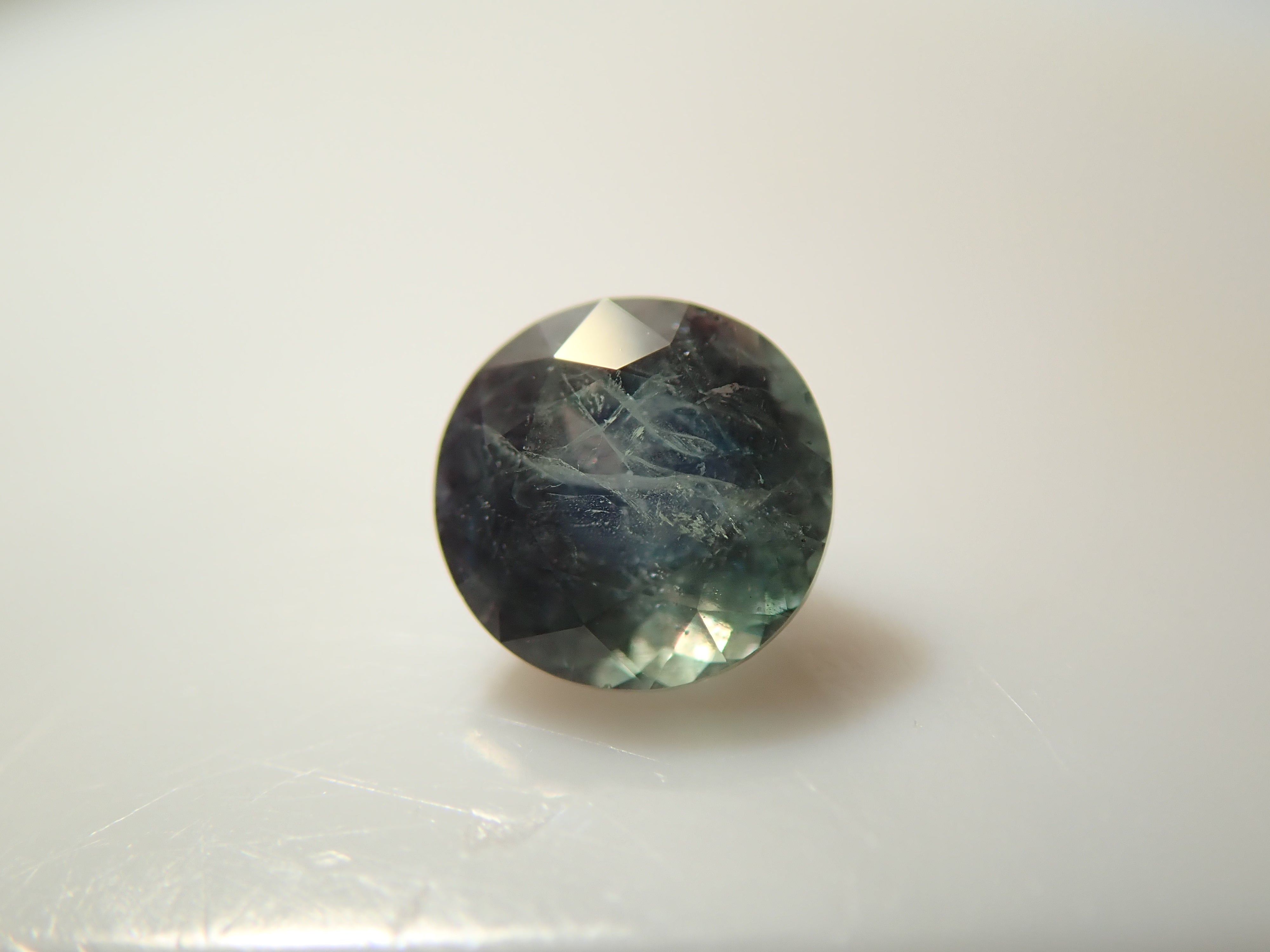 【11/3 22時販売】ロシア産アレキサンドライト 2.8mm/0.111ctルース