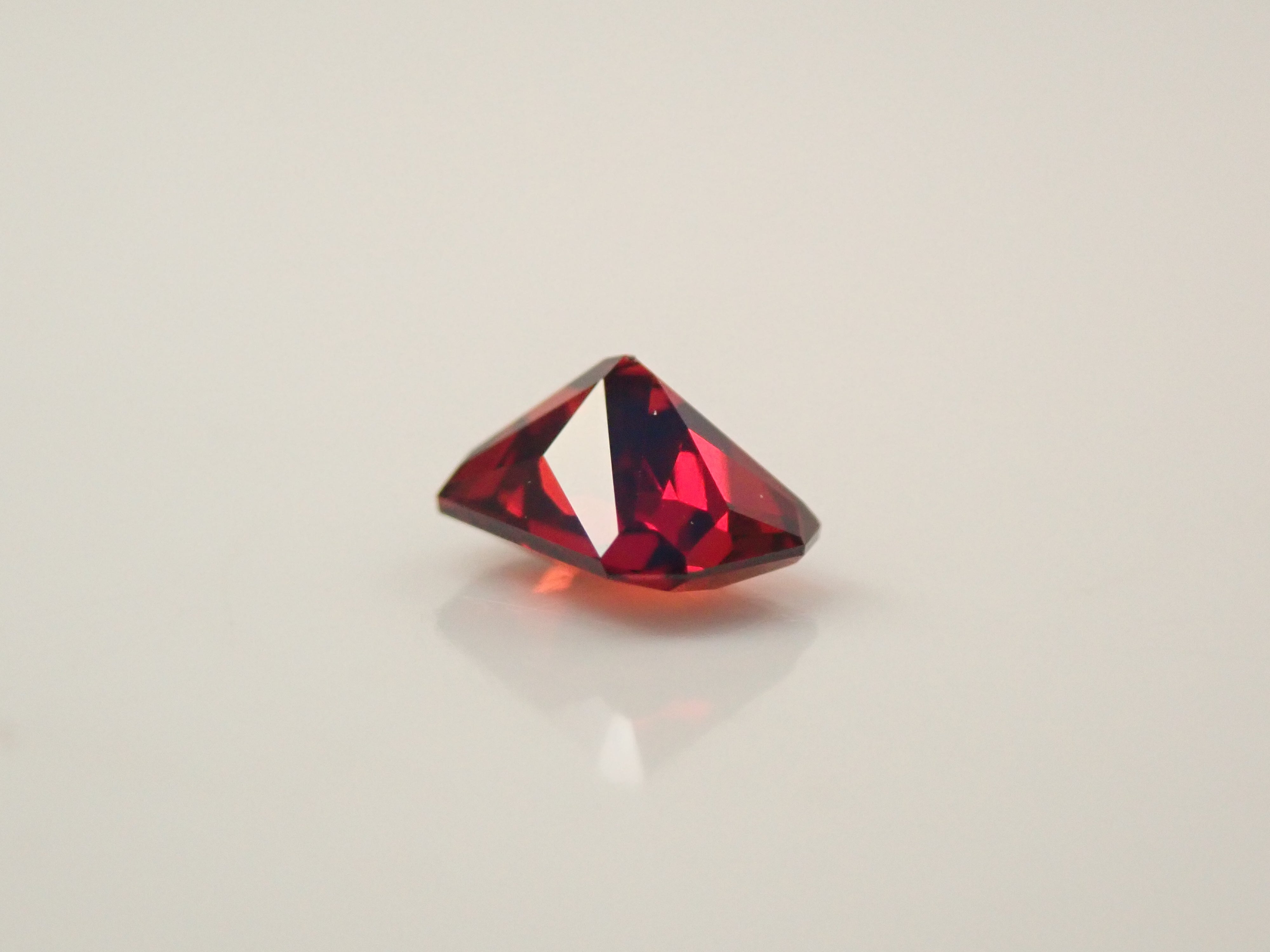 [12557705] Almandine Garnet 0.348ct Loose Stone