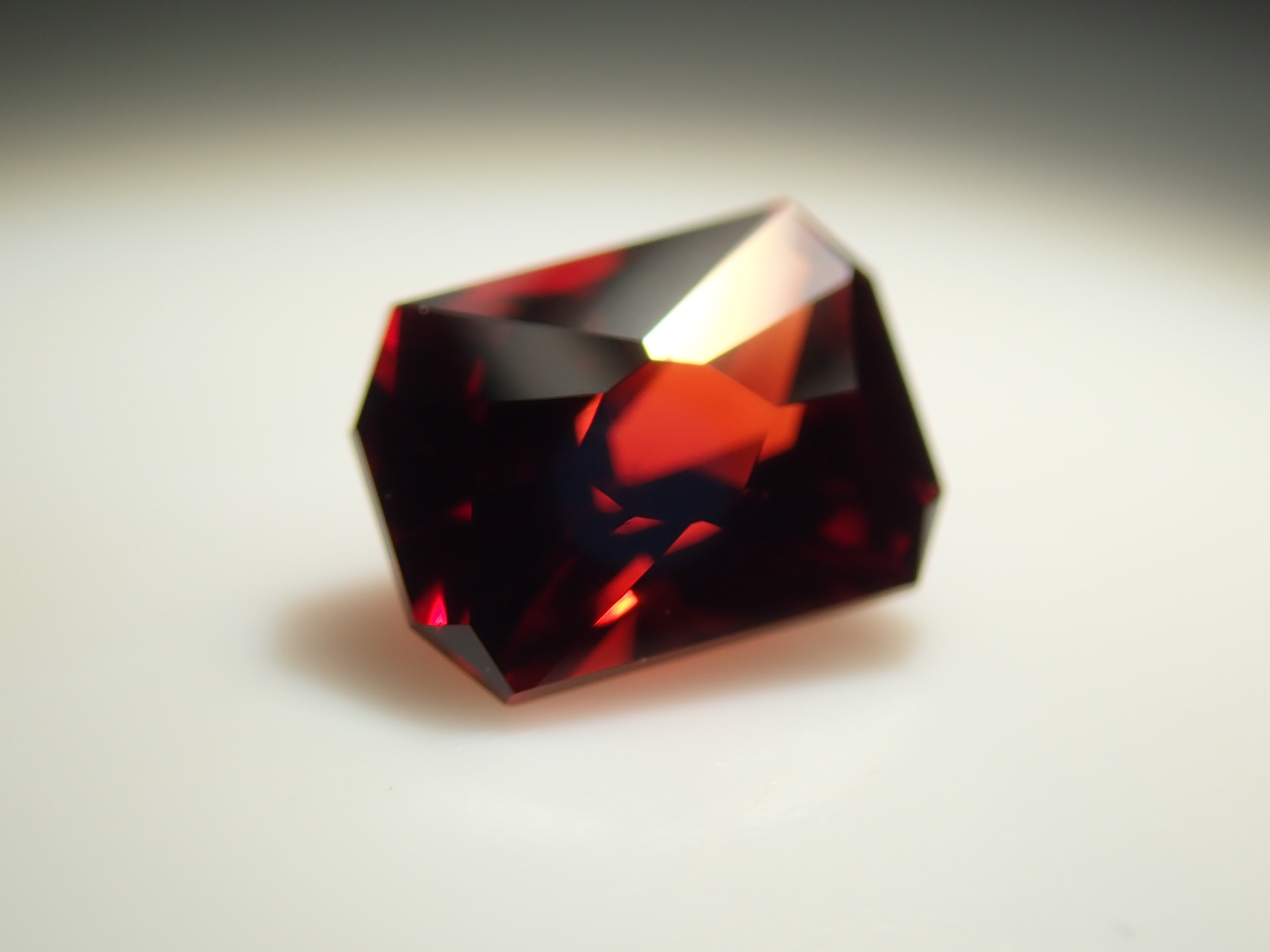 [12557705] Almandine Garnet 0.348ct Loose Stone