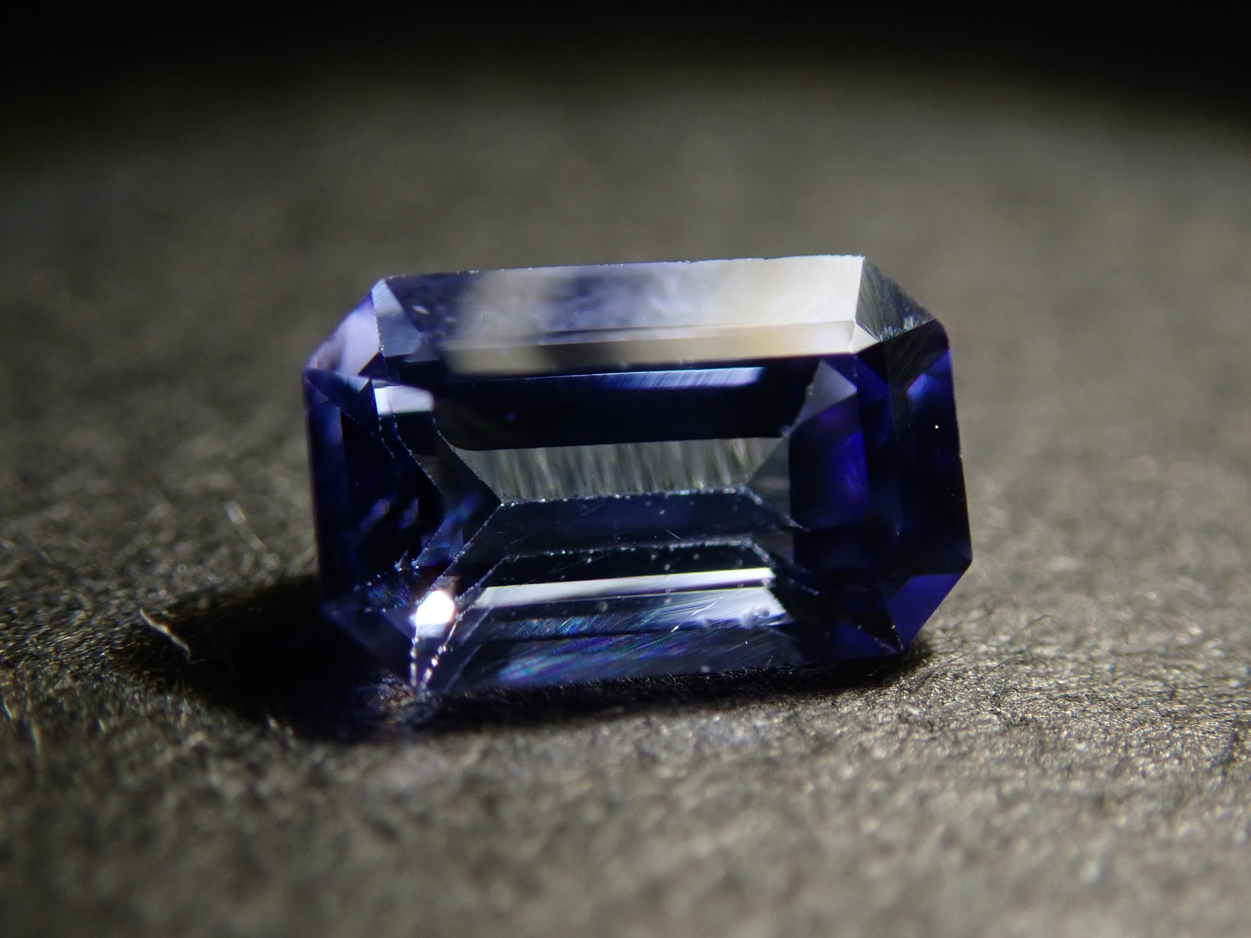 [12557992] Tanzanite from Tanzania 0.342ct loose stone