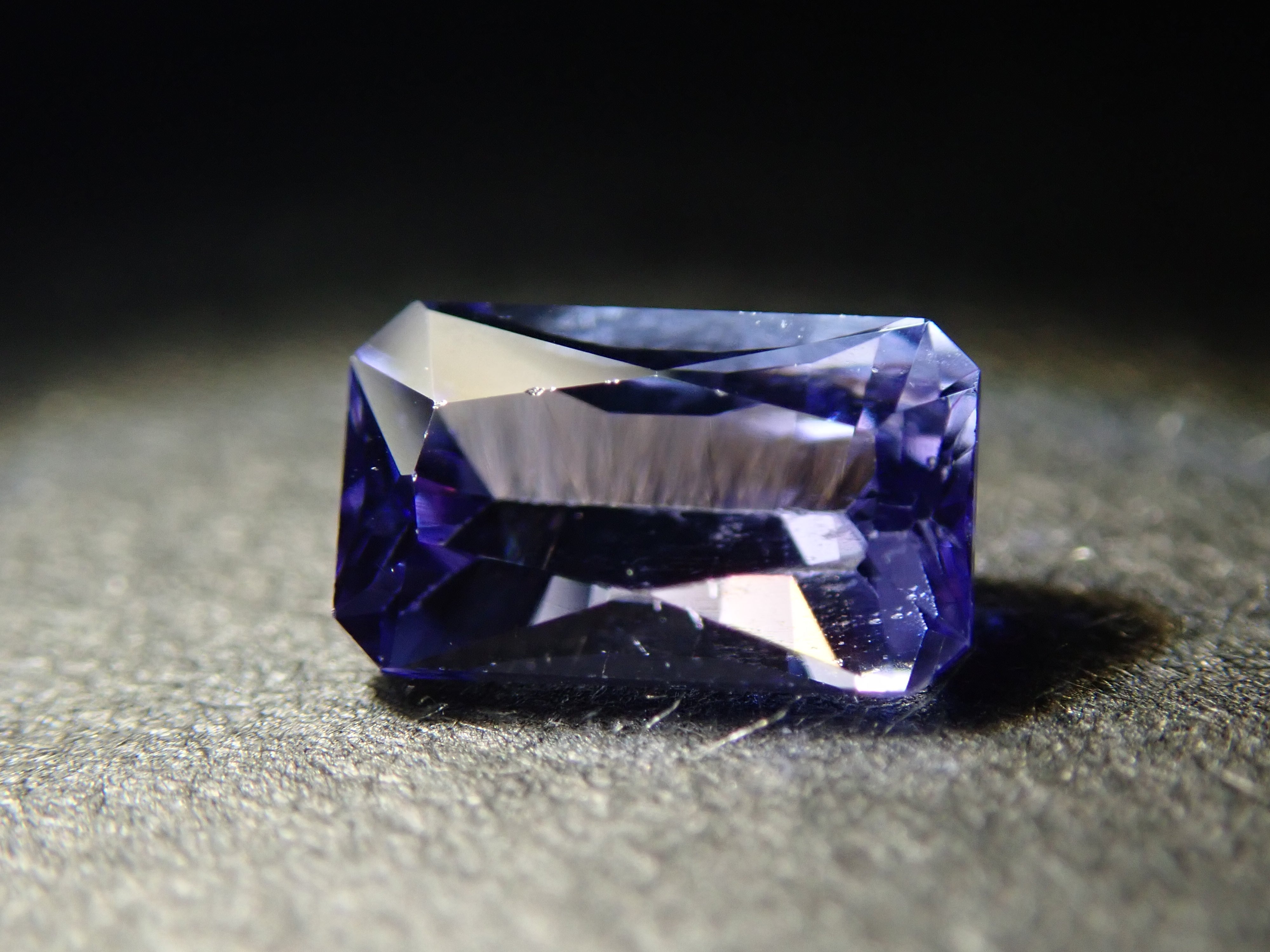 [12557993] Tanzanite from Tanzania 0.342ct loose stone