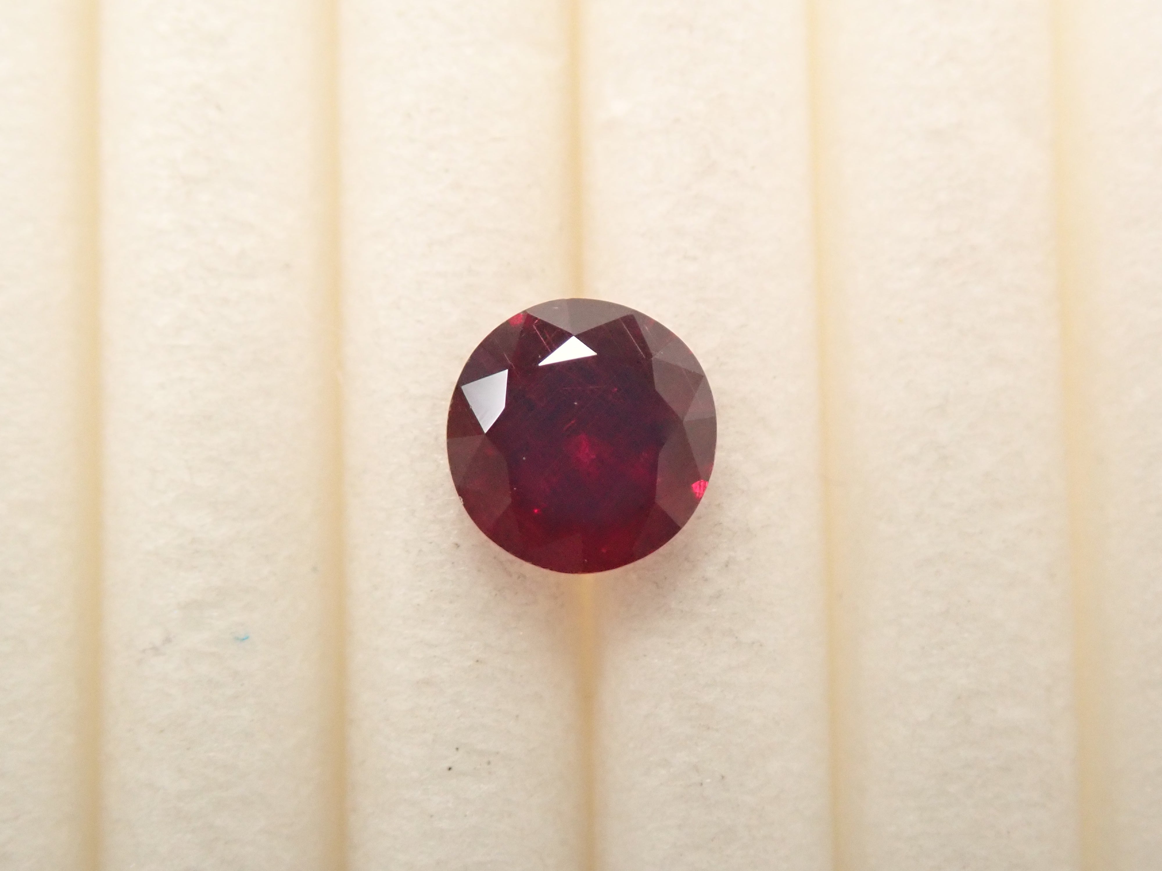 [12558104] American Anthill Garnet 0.410ct Loose