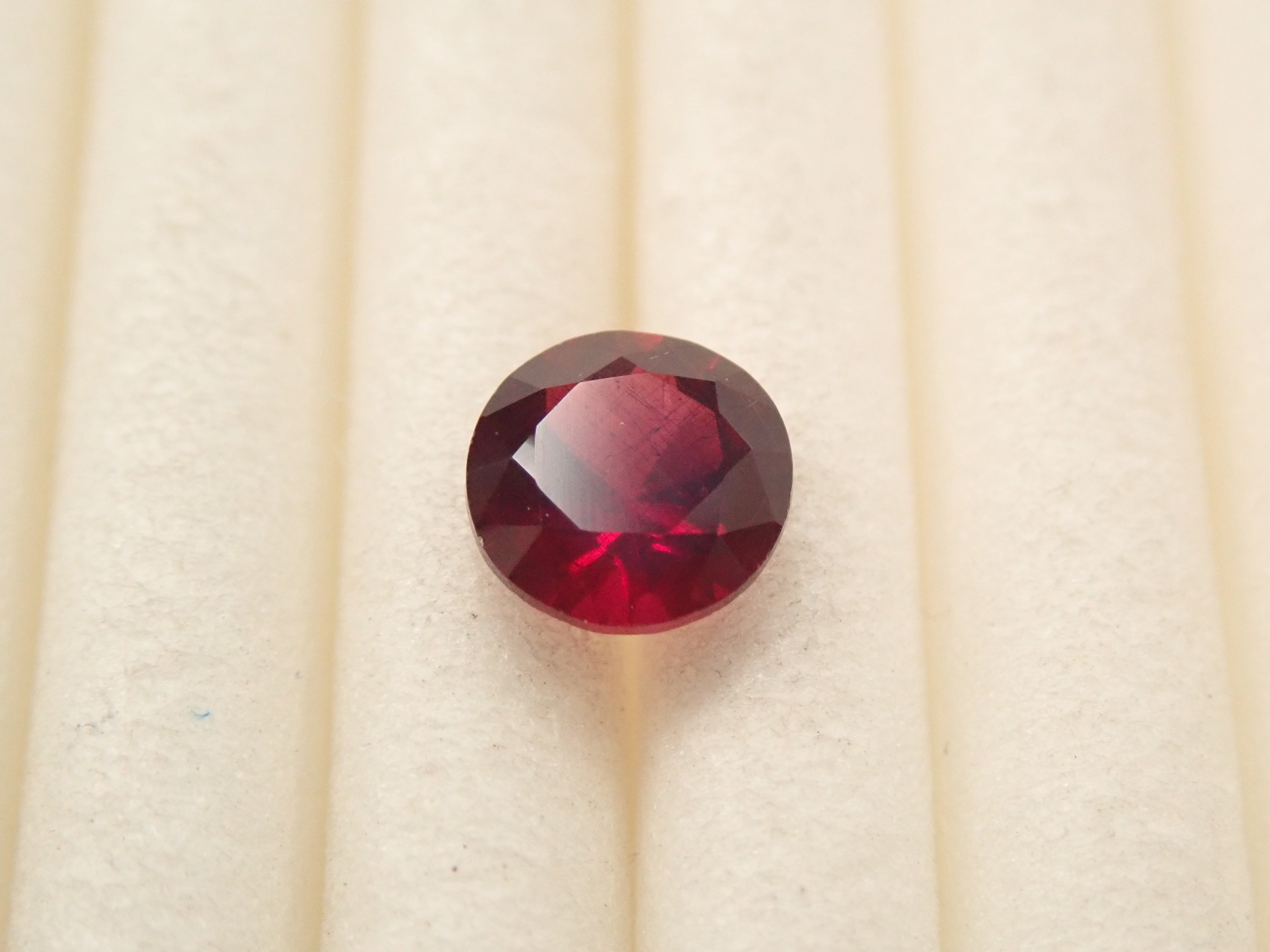 [12558104] American Anthill Garnet 0.410ct Loose