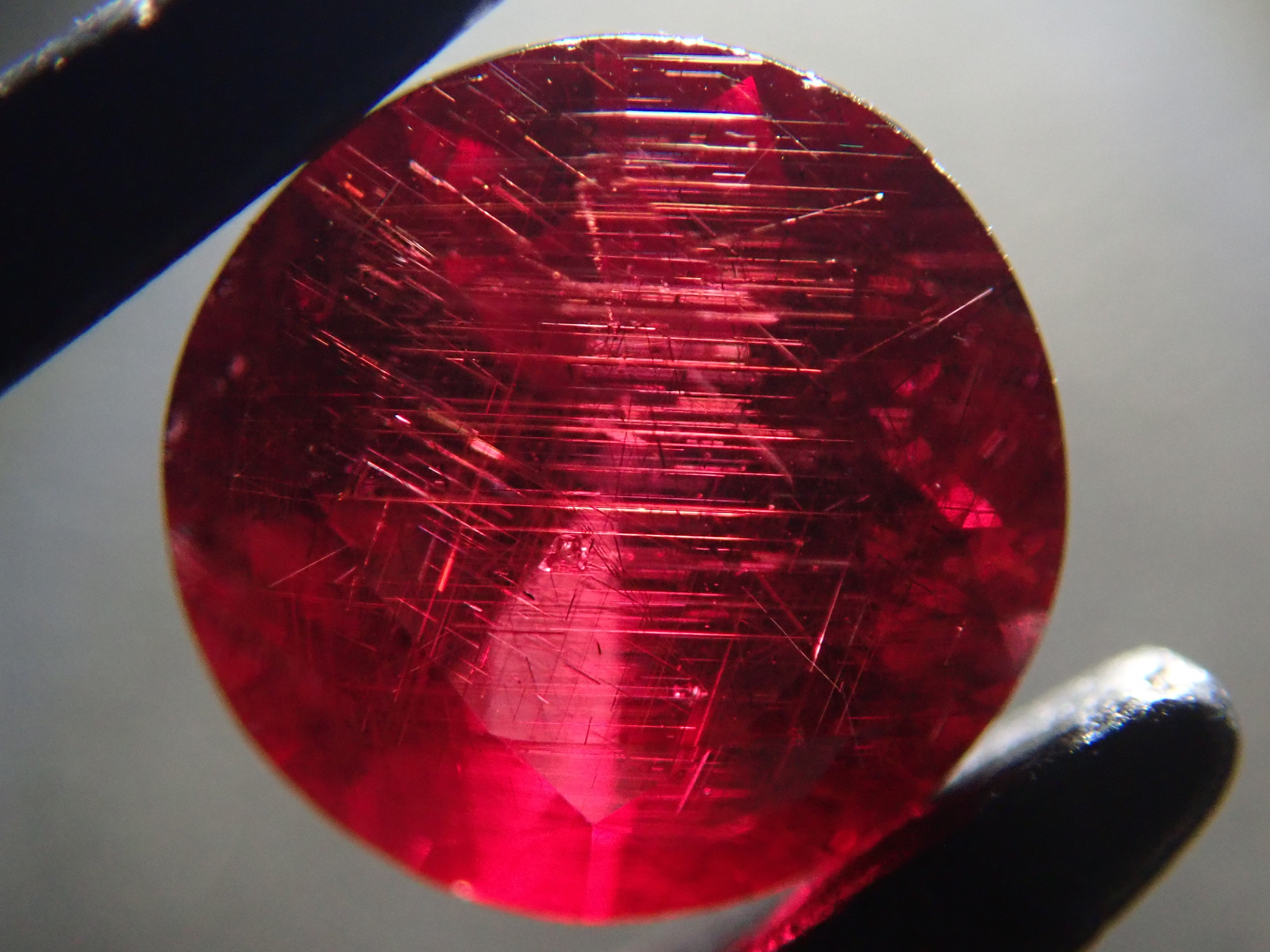 [12558104] American Anthill Garnet 0.410ct Loose