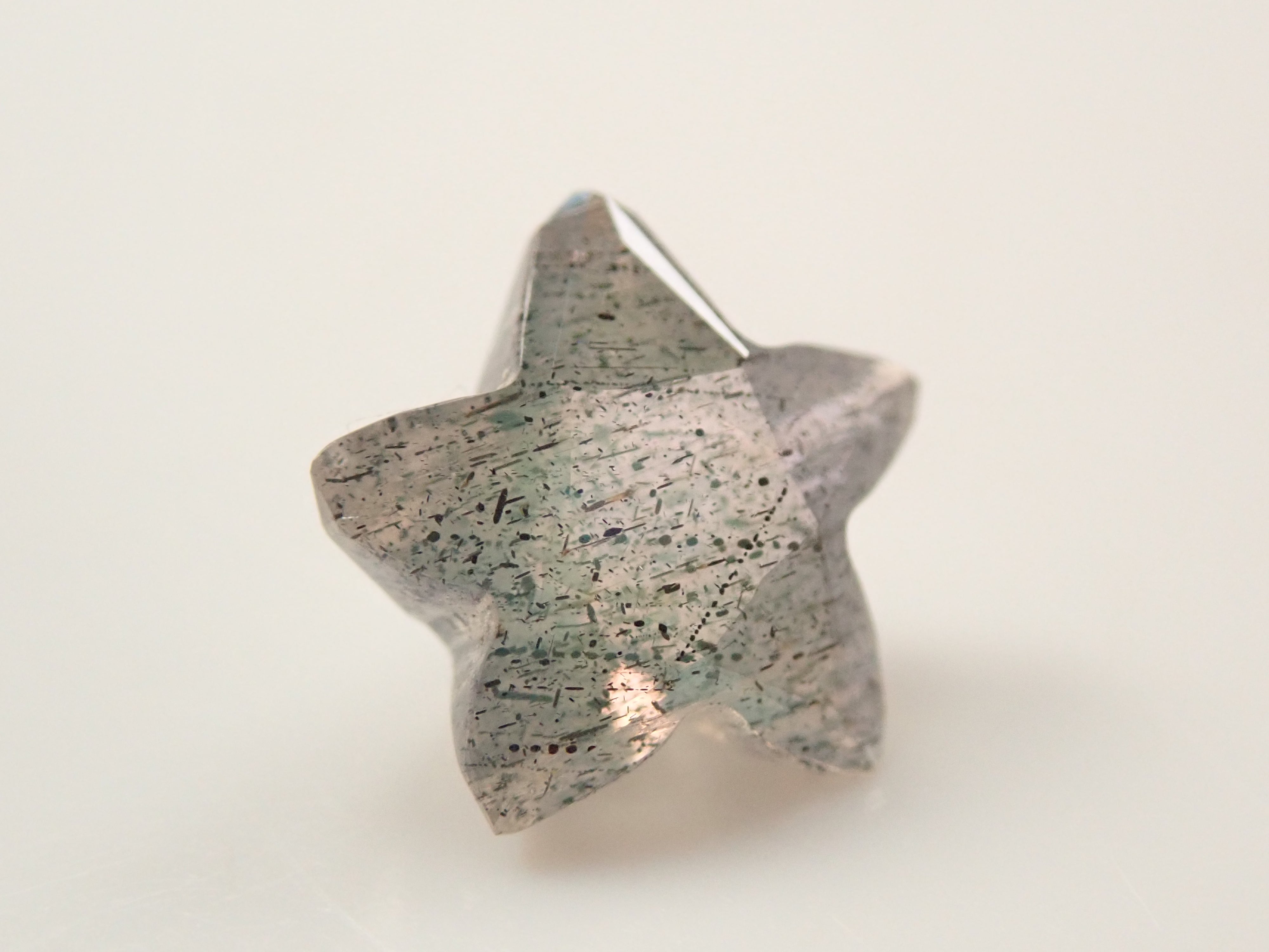 【11/3 22時販売】マダガスカル産ラブラドライト 0.903ctルース