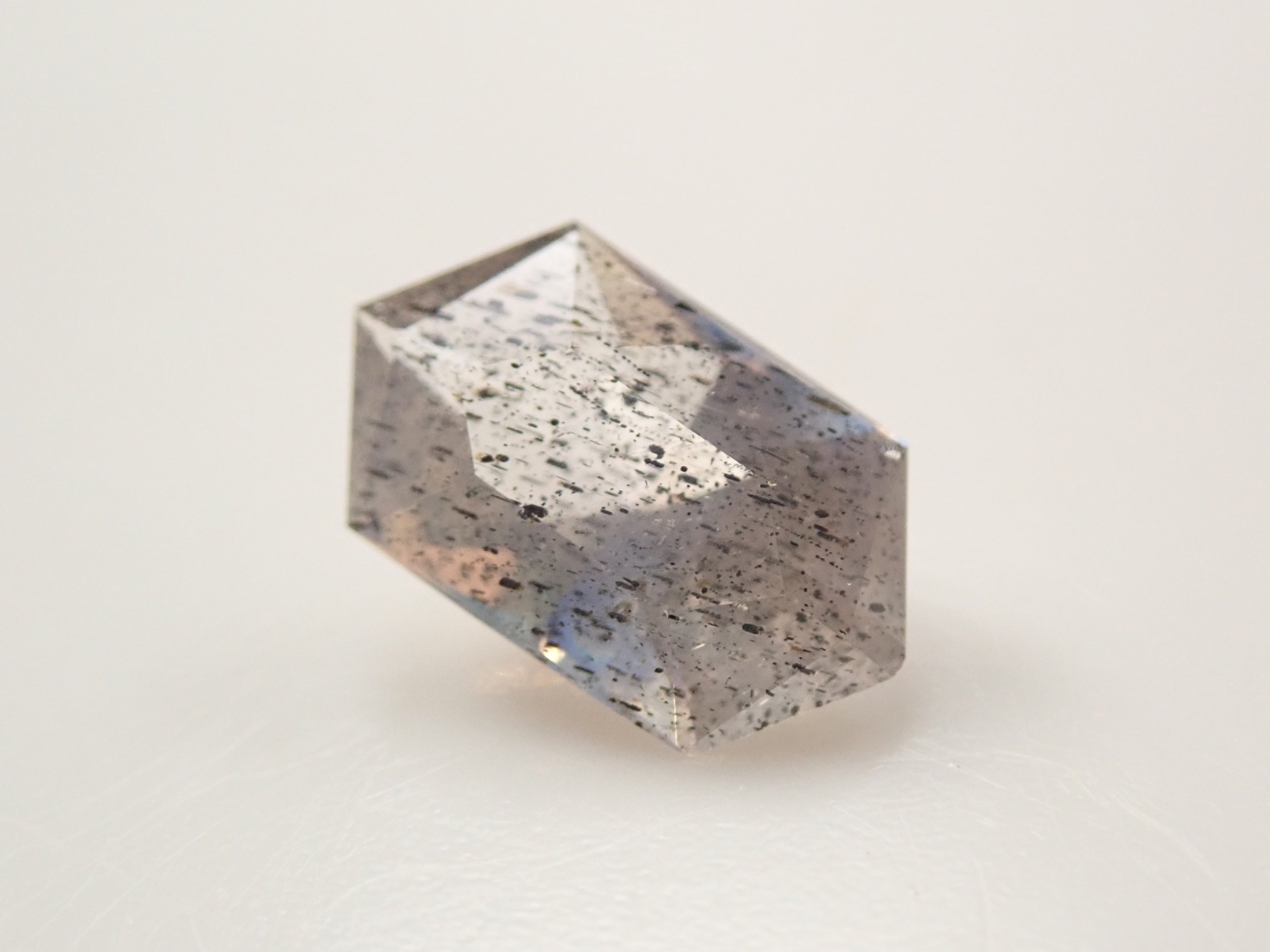 [12558200] Labradorite 0.546ct loose stone