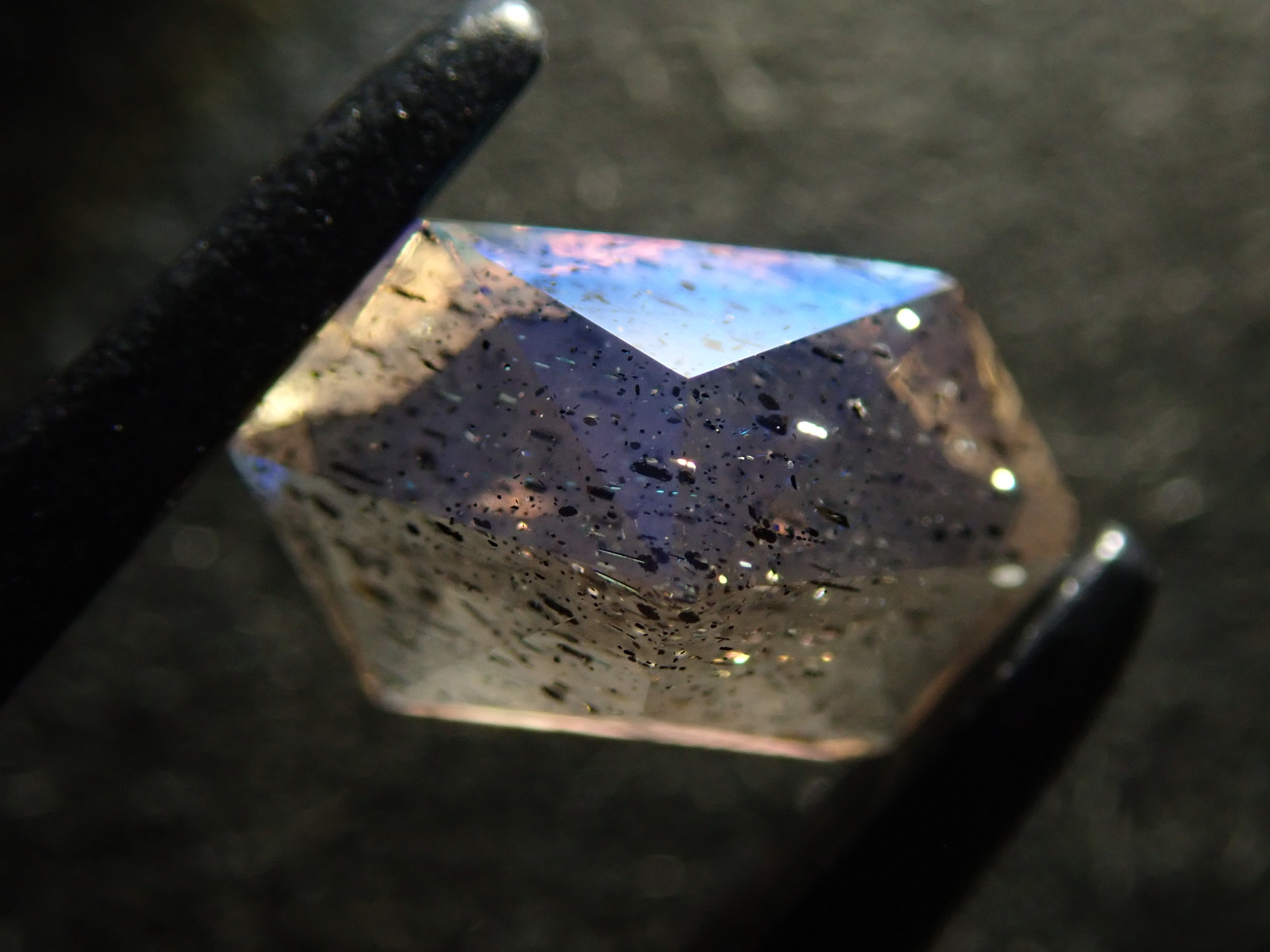 [12558200] Labradorite 0.546ct loose stone