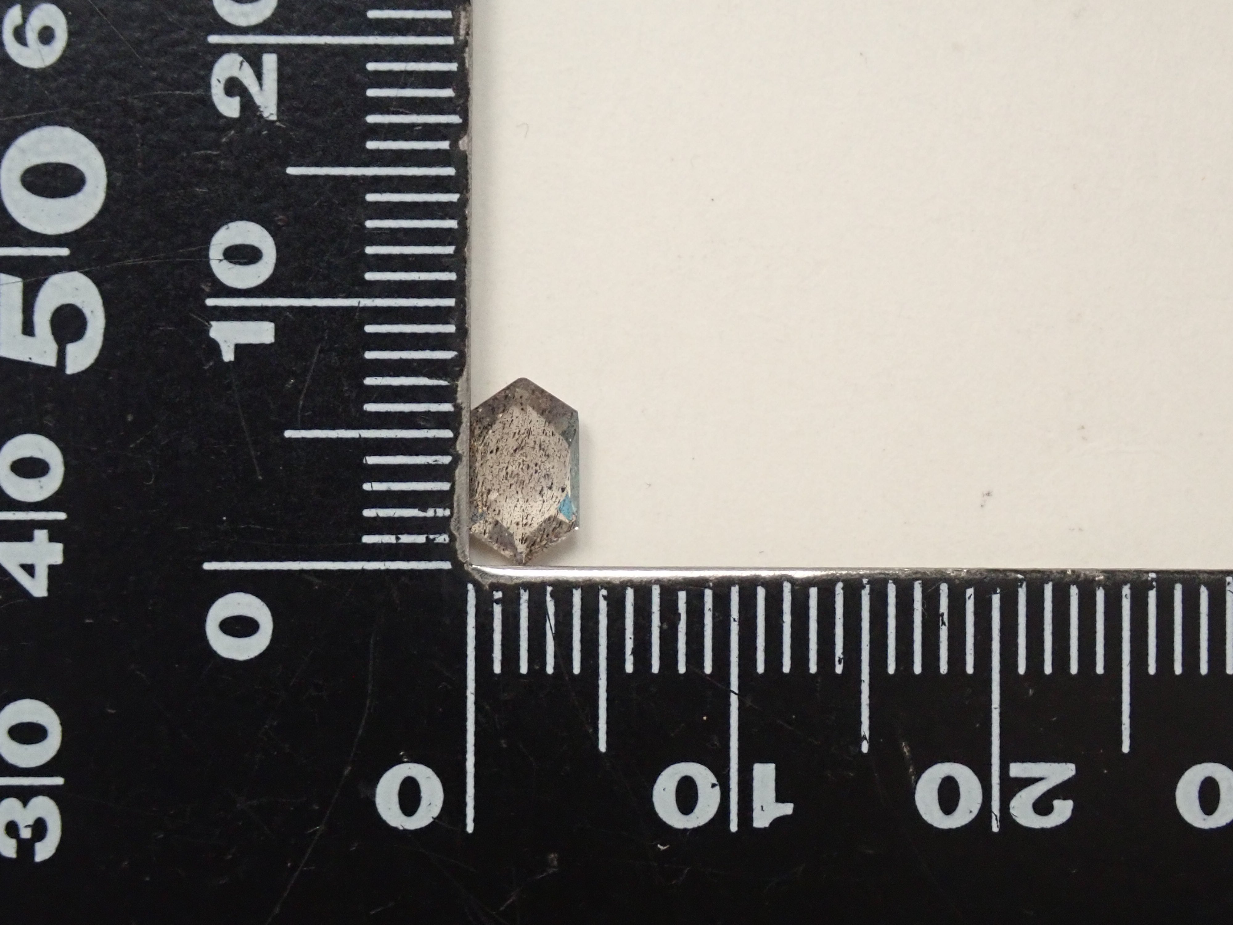 [12558200] Labradorite 0.546ct loose stone