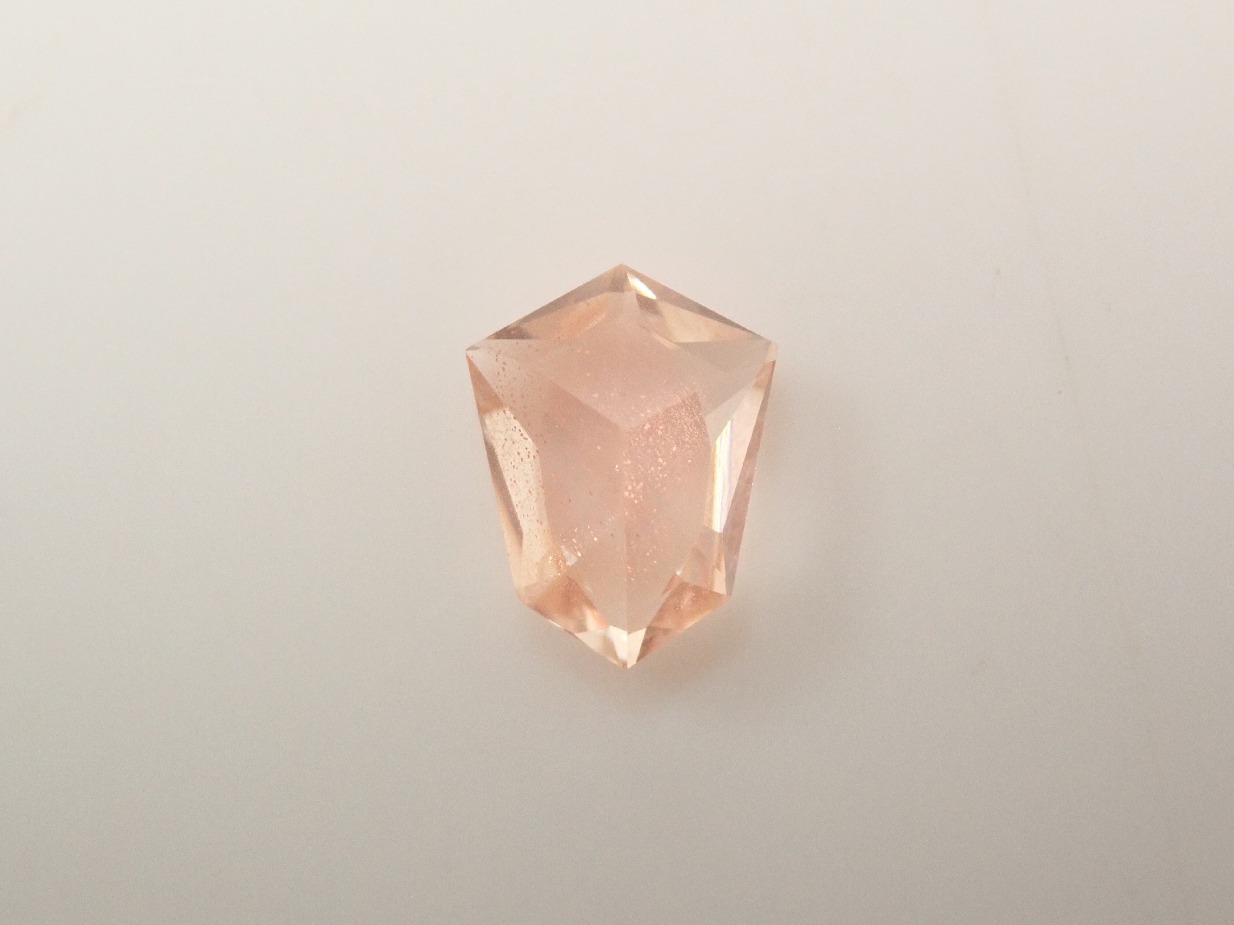 【11/3 22時販売】アメリカ産オレゴンサンストーン 0.478ctルース