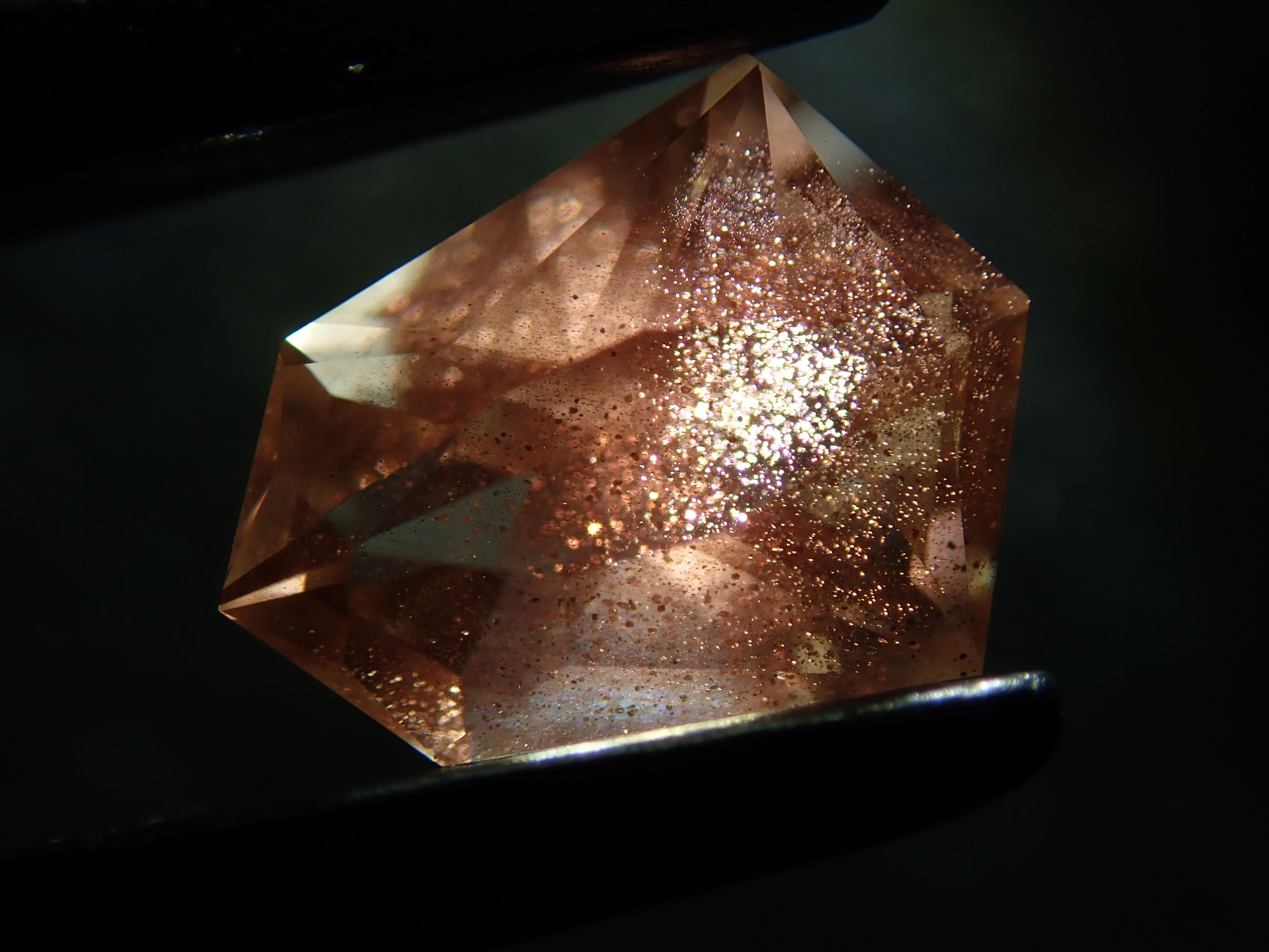 【11/3 22時販売】アメリカ産オレゴンサンストーン 0.478ctルース