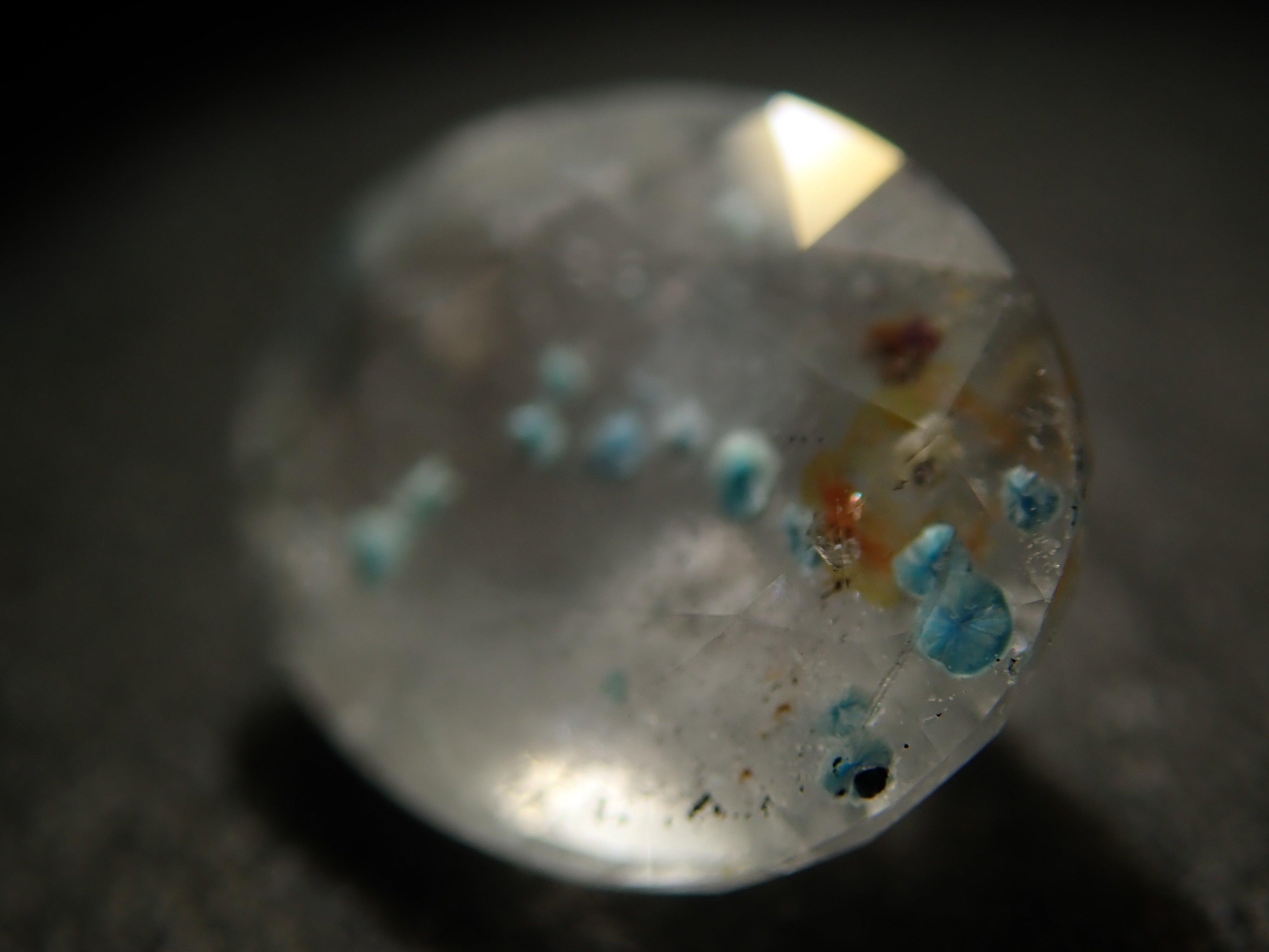 [12558274] Brazilian Medusa Quartz (Paraiba Quartz) 0.614ct Loose Stone