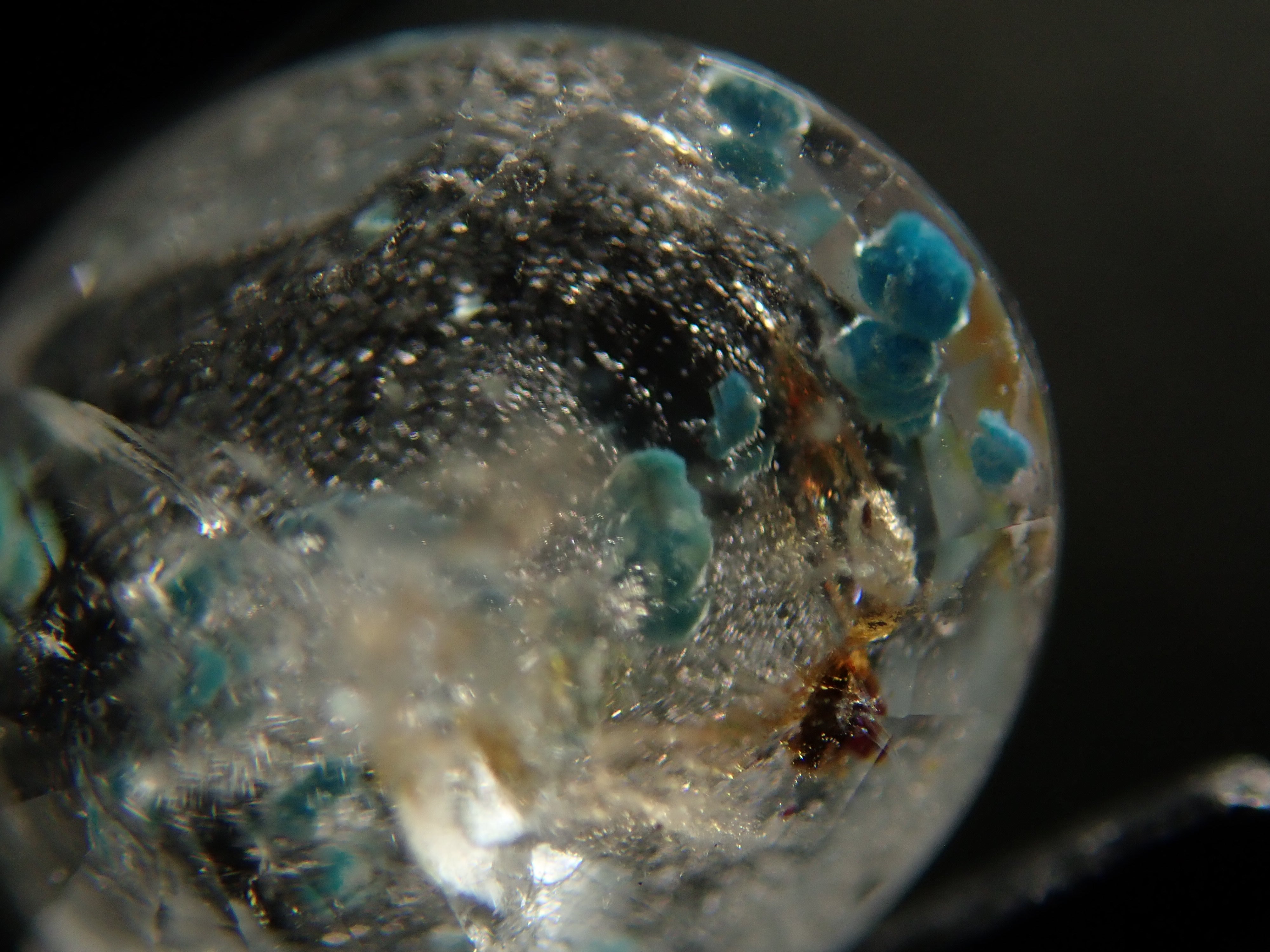 [12558274] Brazilian Medusa Quartz (Paraiba Quartz) 0.614ct Loose Stone