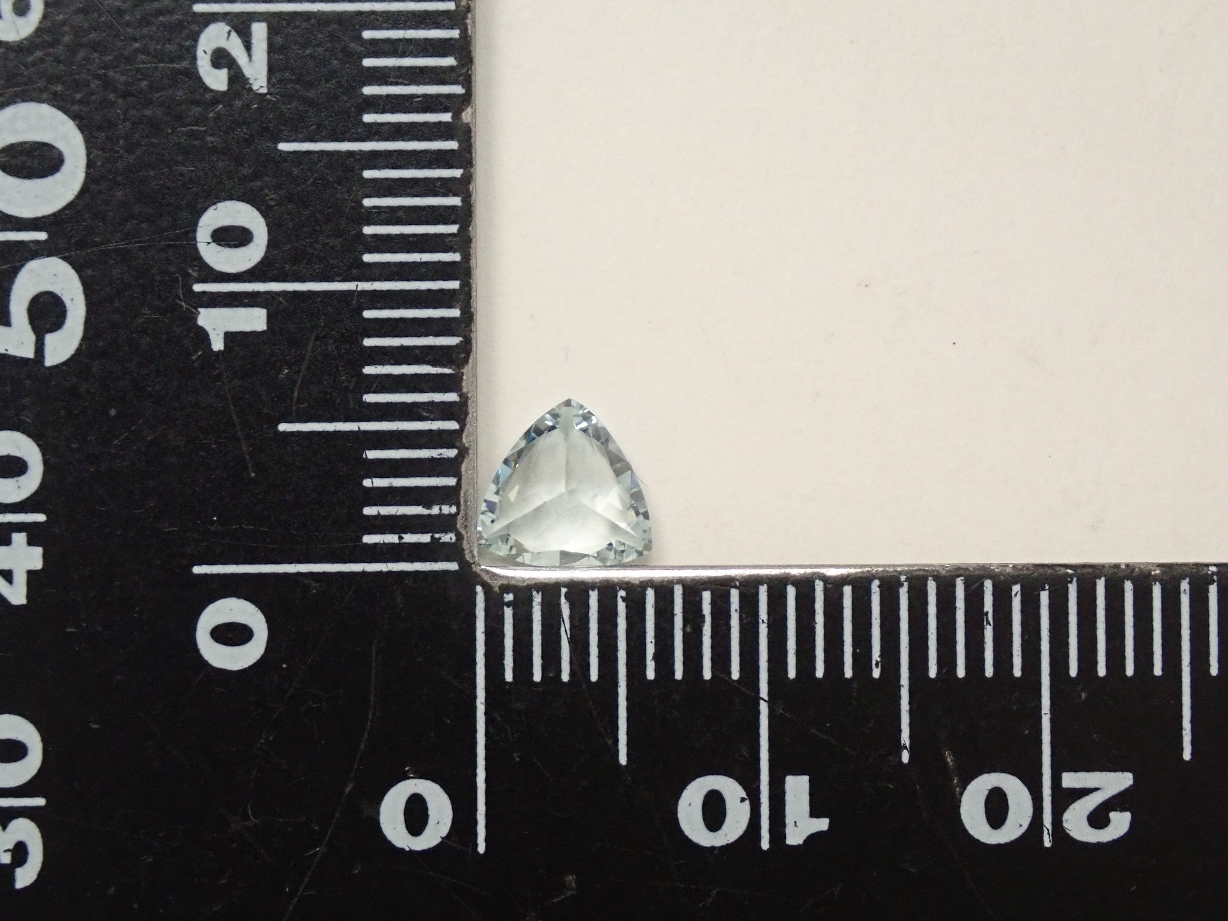 【11/3 22時販売】ベトナム産アクアマリン 0.574ctルース