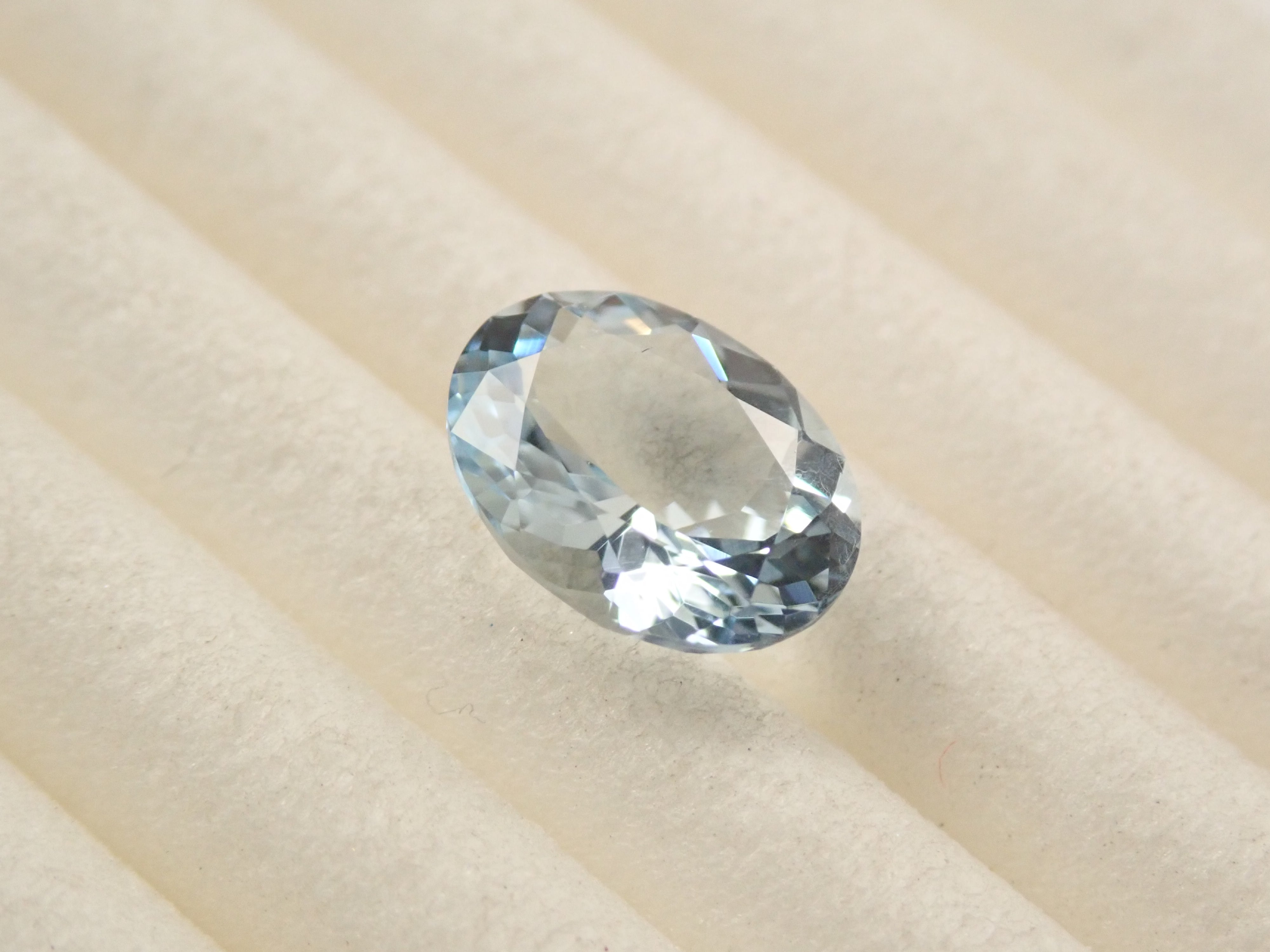 ベトナム産アクアマリン 0.729ctルース