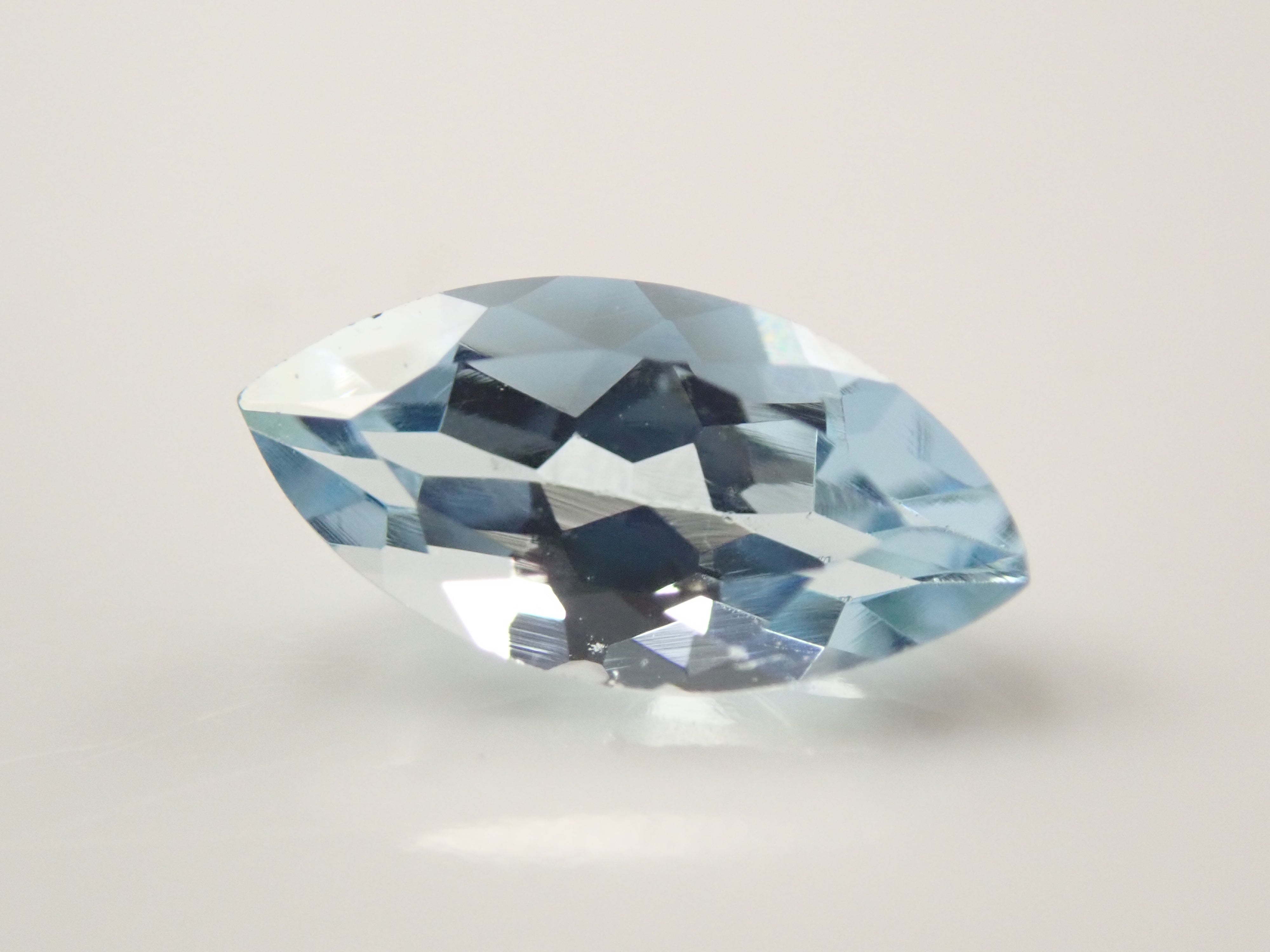 ベトナム産の宝石- 通販｜宝石鑑定士が運営【カラッツSTORE】