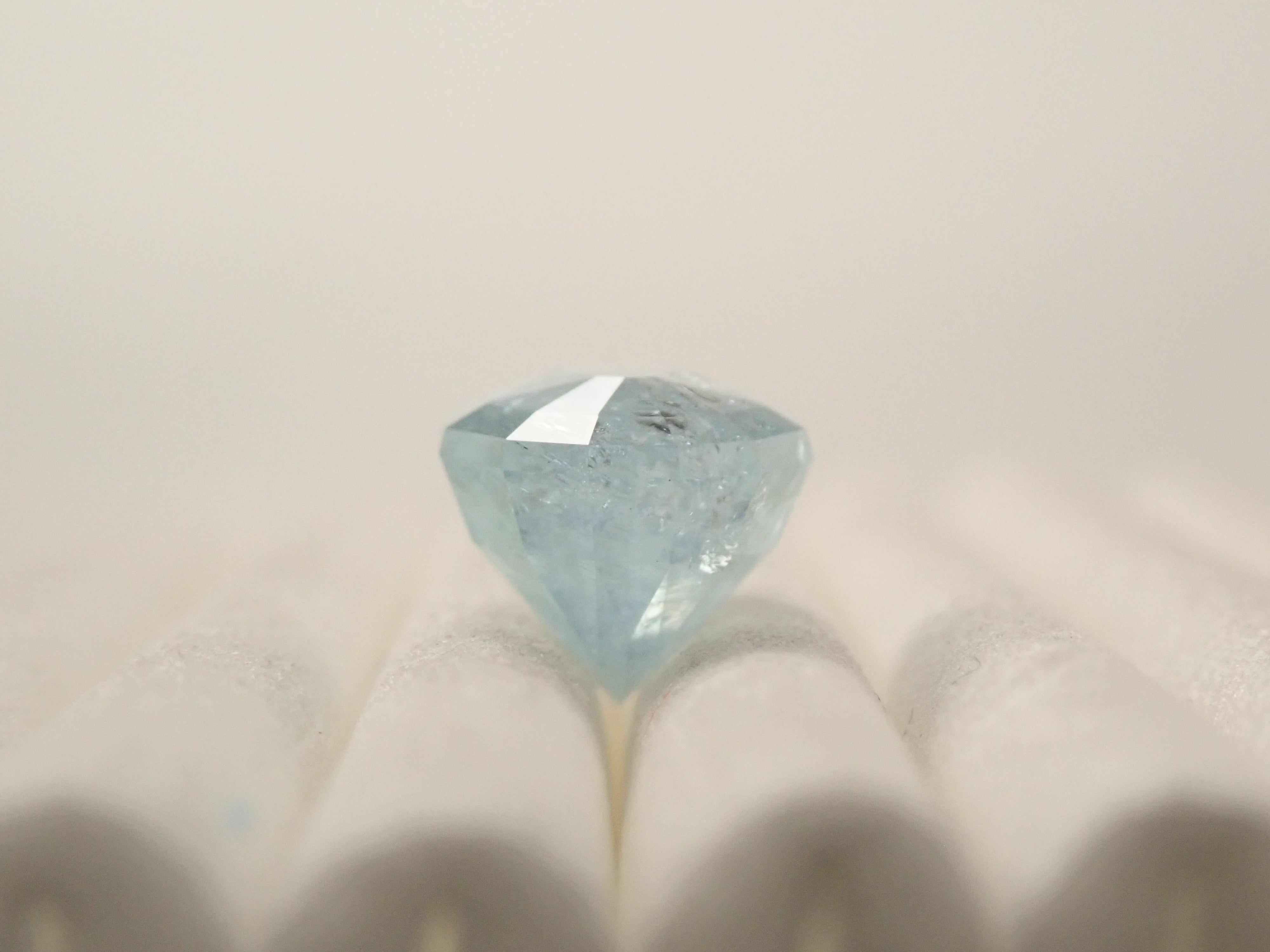 [12559033] Colombian Euclase 1.817ct Loose Stone