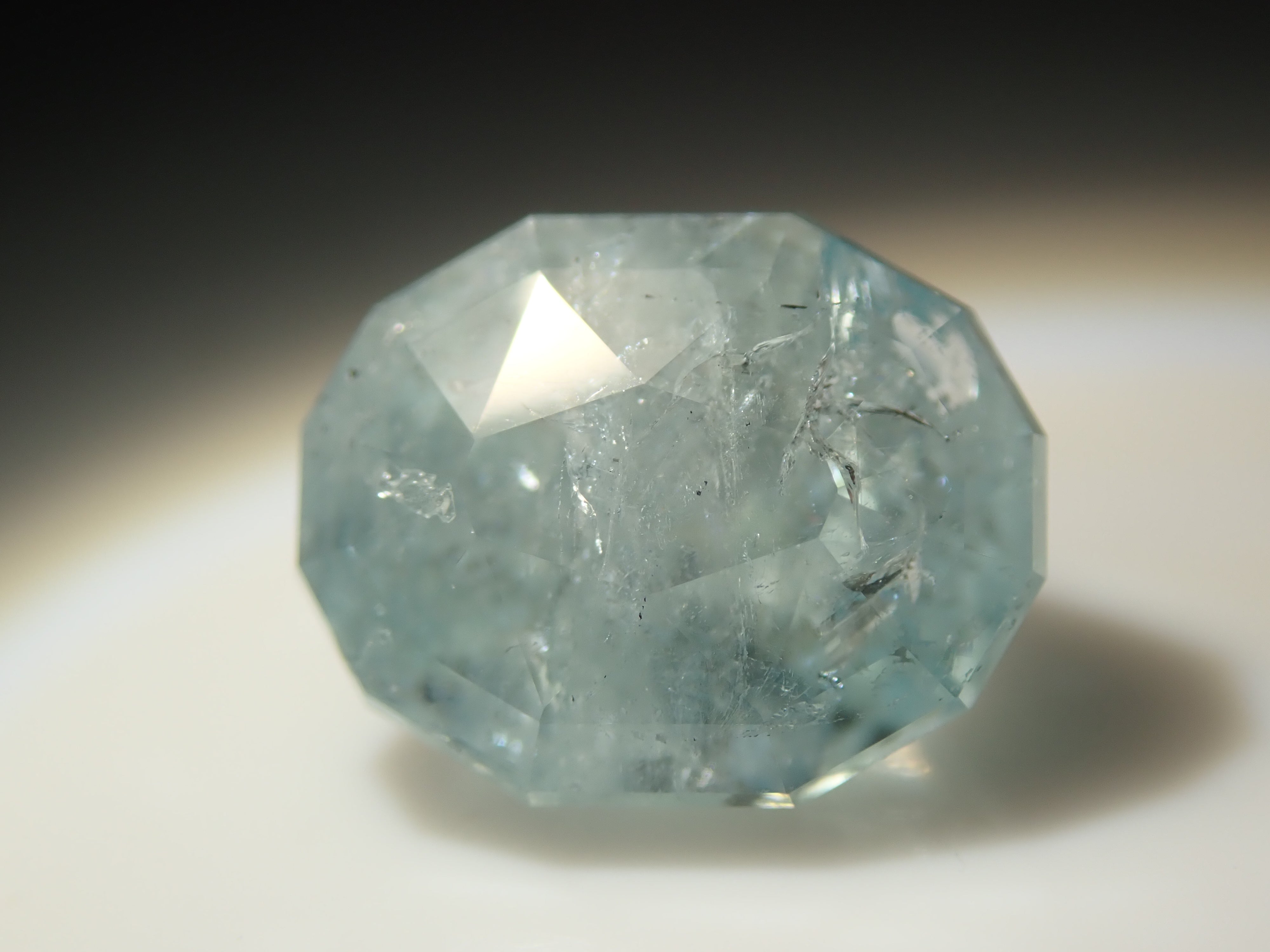 [12559033] Colombian Euclase 1.817ct Loose Stone