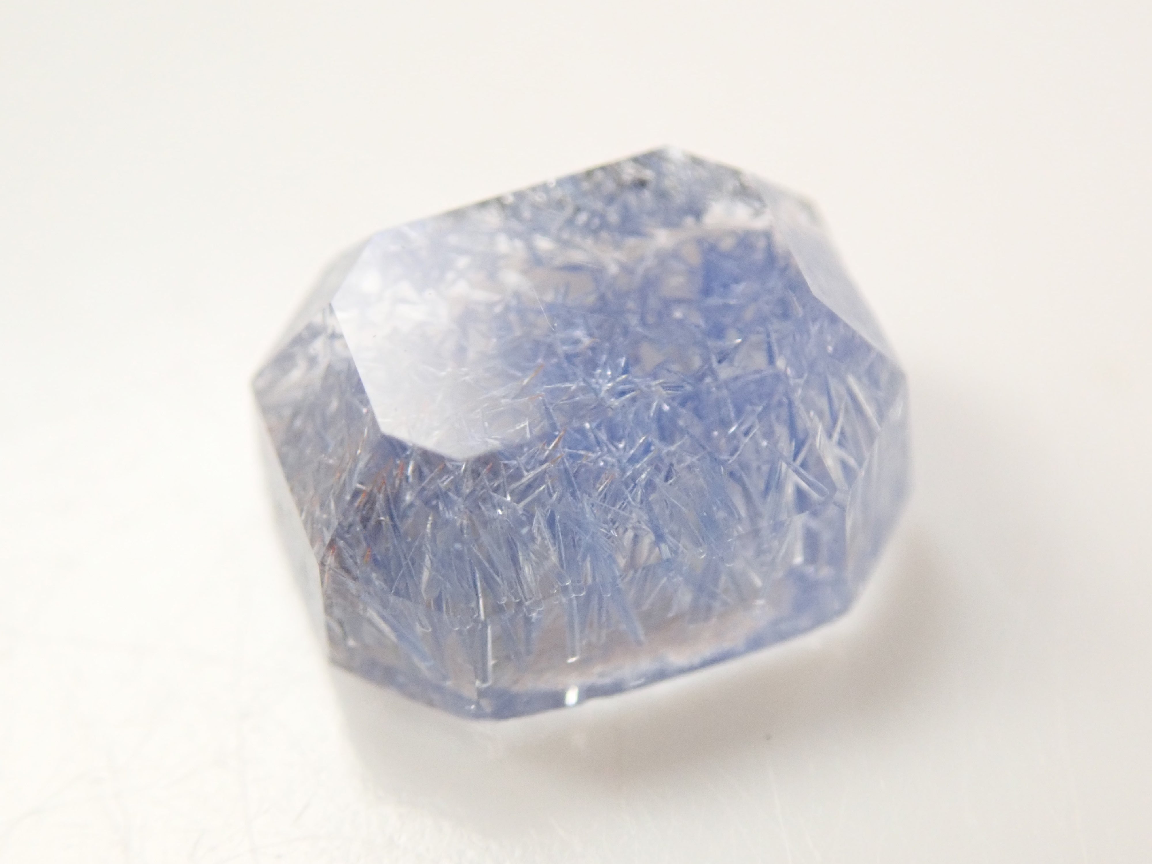 【11/18 22時販売】ブラジル産デュモルチェライトインクォーツ 1.414ctルース