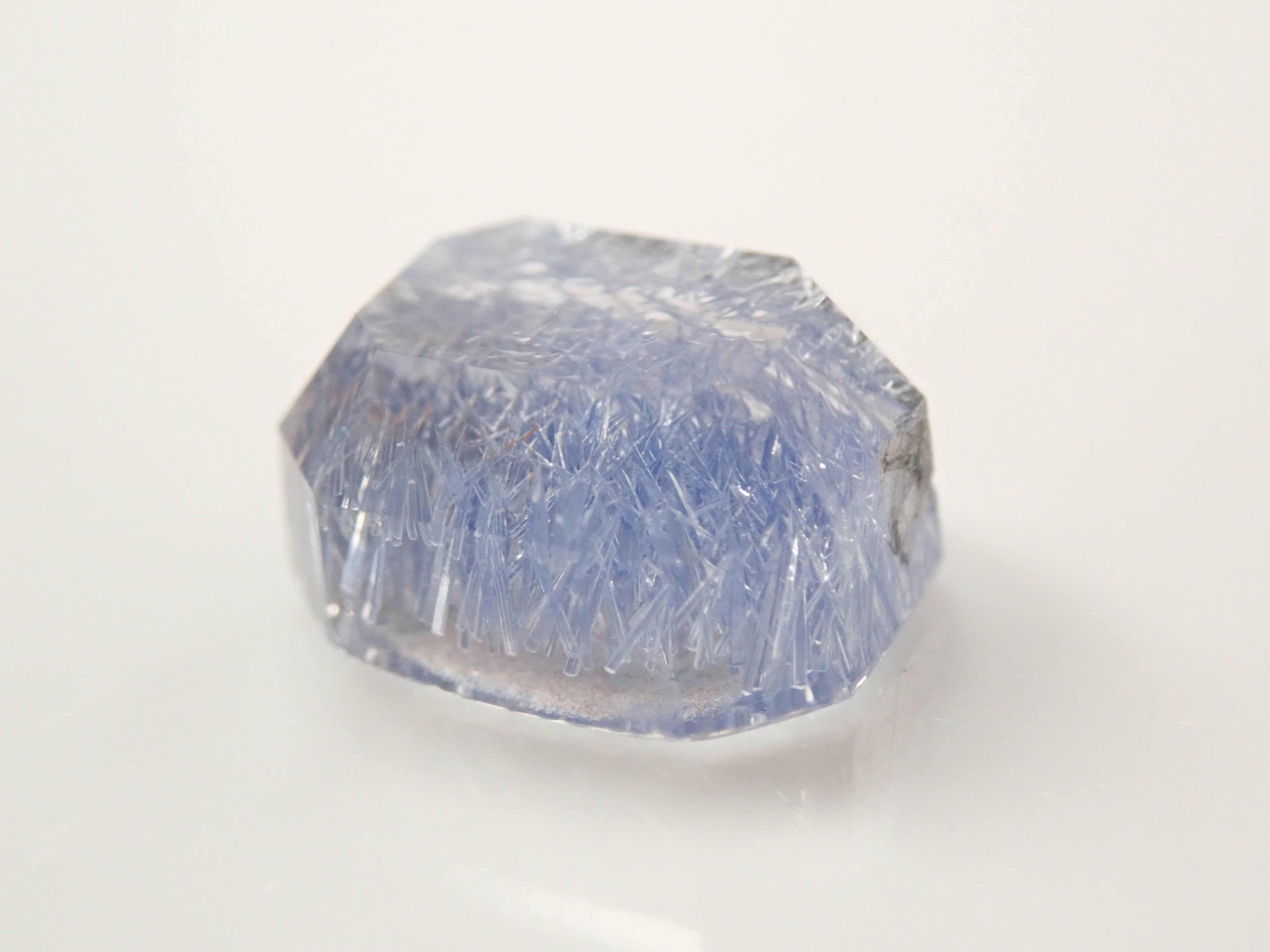 【11/18 22時販売】ブラジル産デュモルチェライトインクォーツ 1.414ctルース