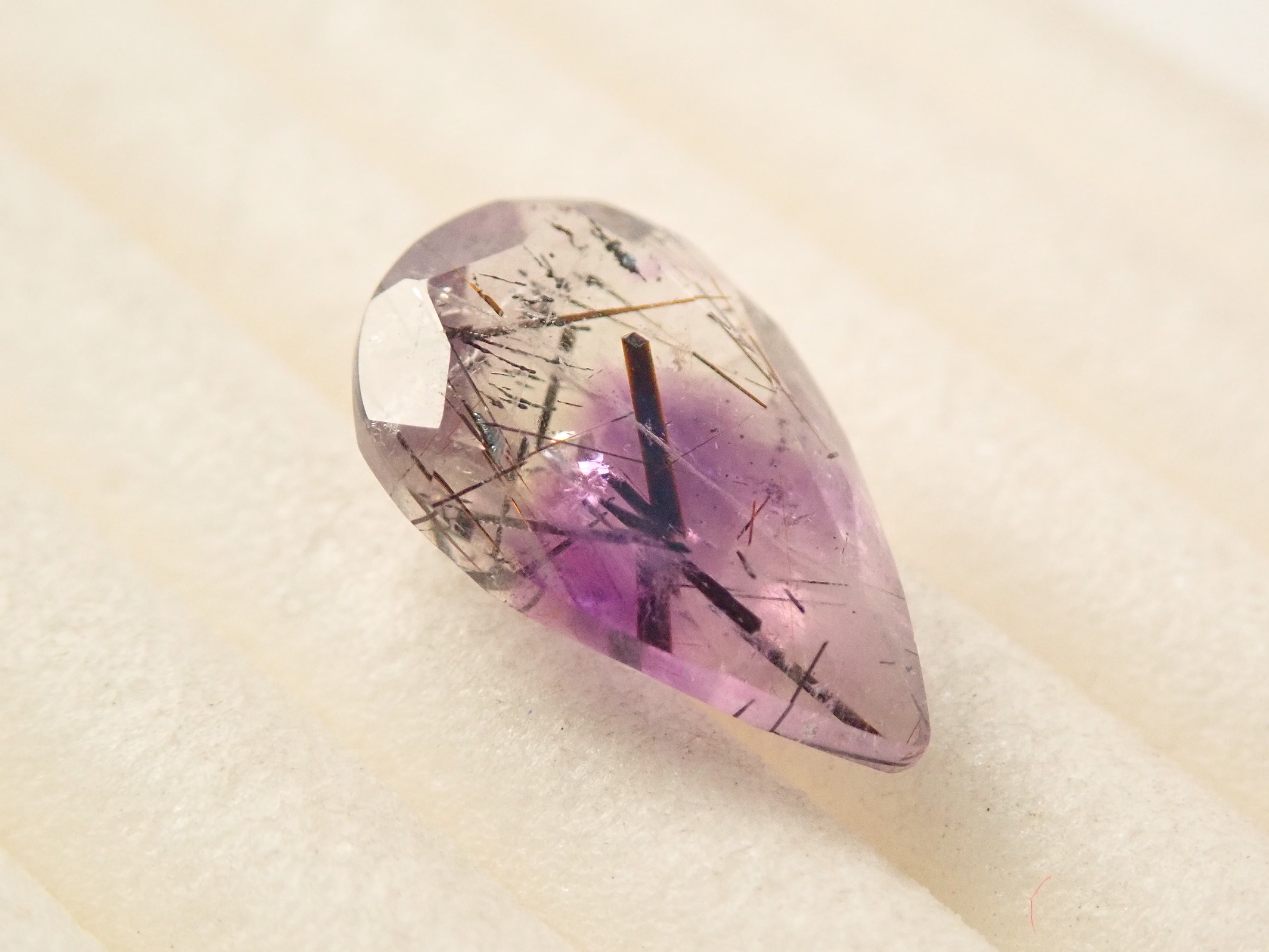 ブラジル産ブラジル産エレスチャルアメジスト 1.586ctルース
