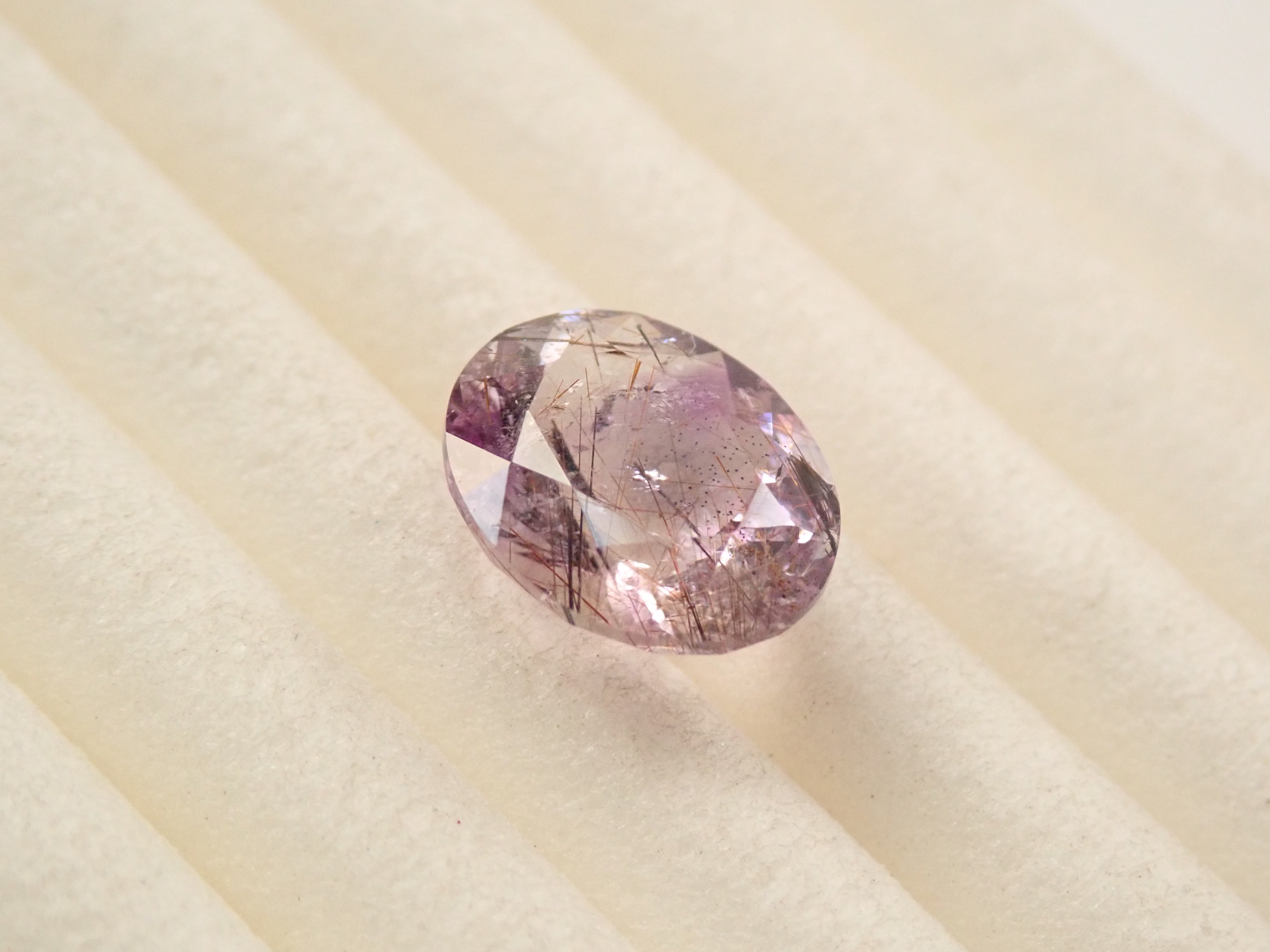 ブラジル産エレスチャルアメジスト 0.970ctルース