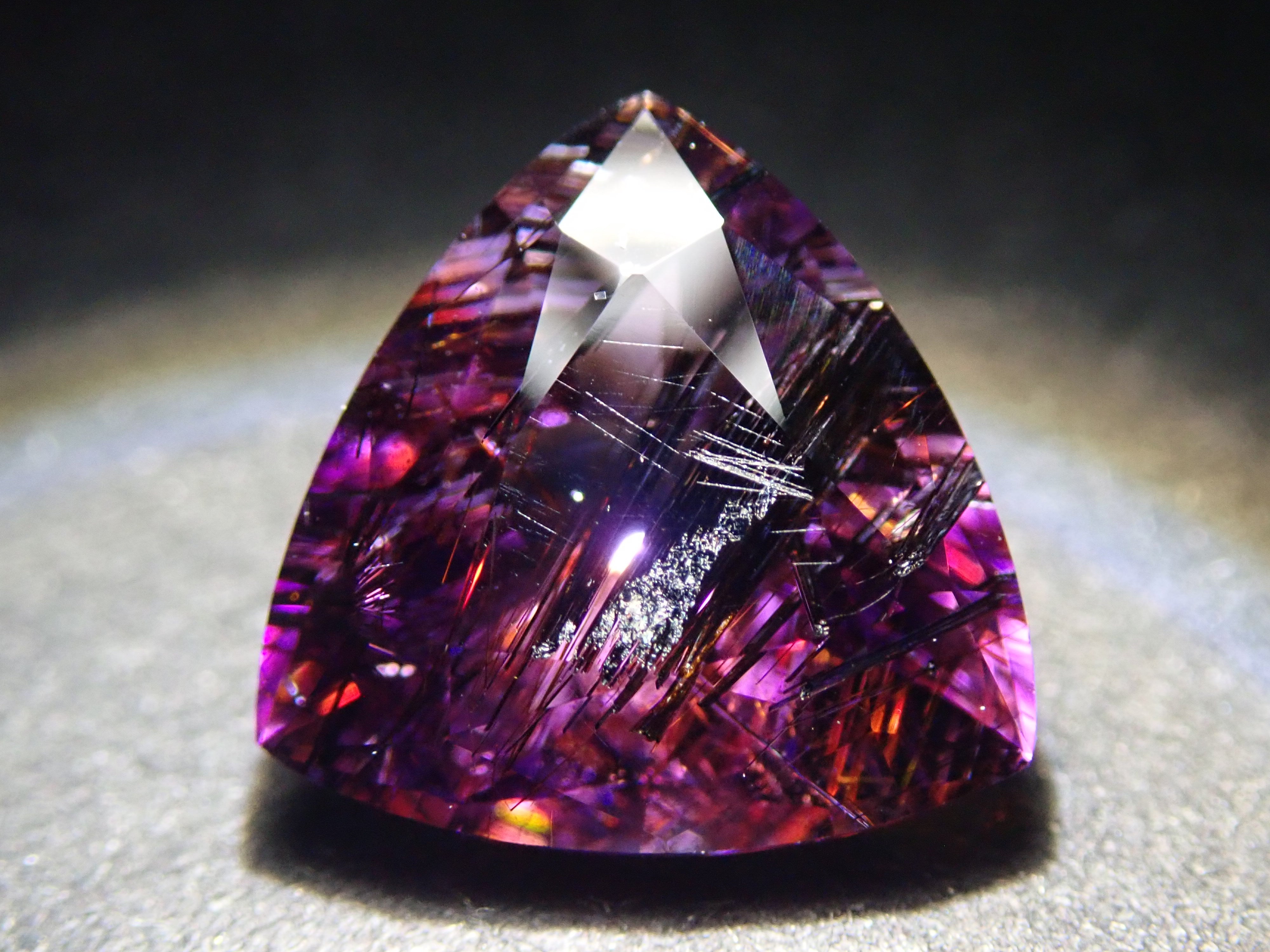 アメジスト（アメシスト） - 通販｜宝石鑑定士が運営【カラッツSTORE】