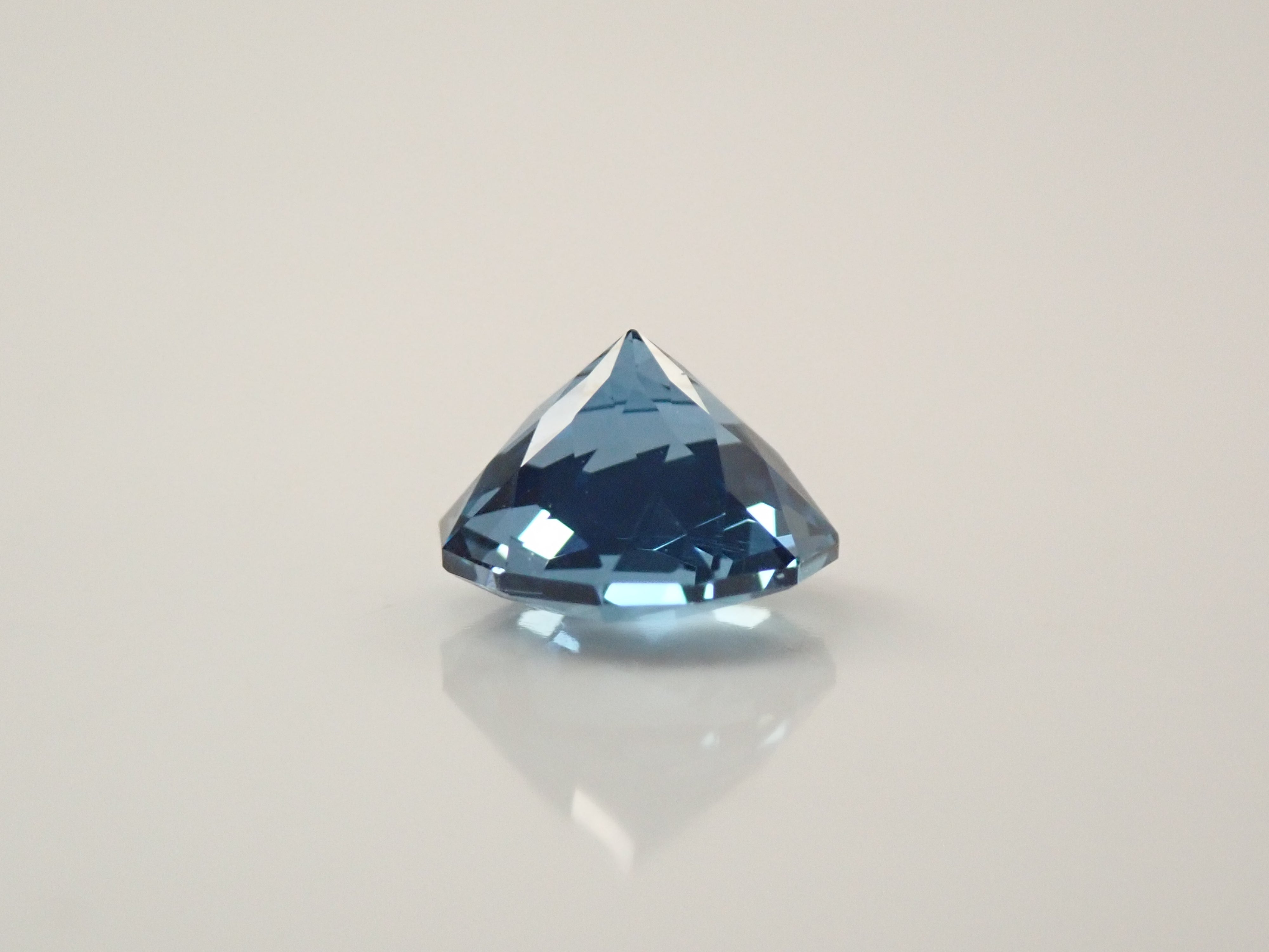 [11/1 22:00 Sale] Brazilian London Blue Topaz 1.281ct Loose