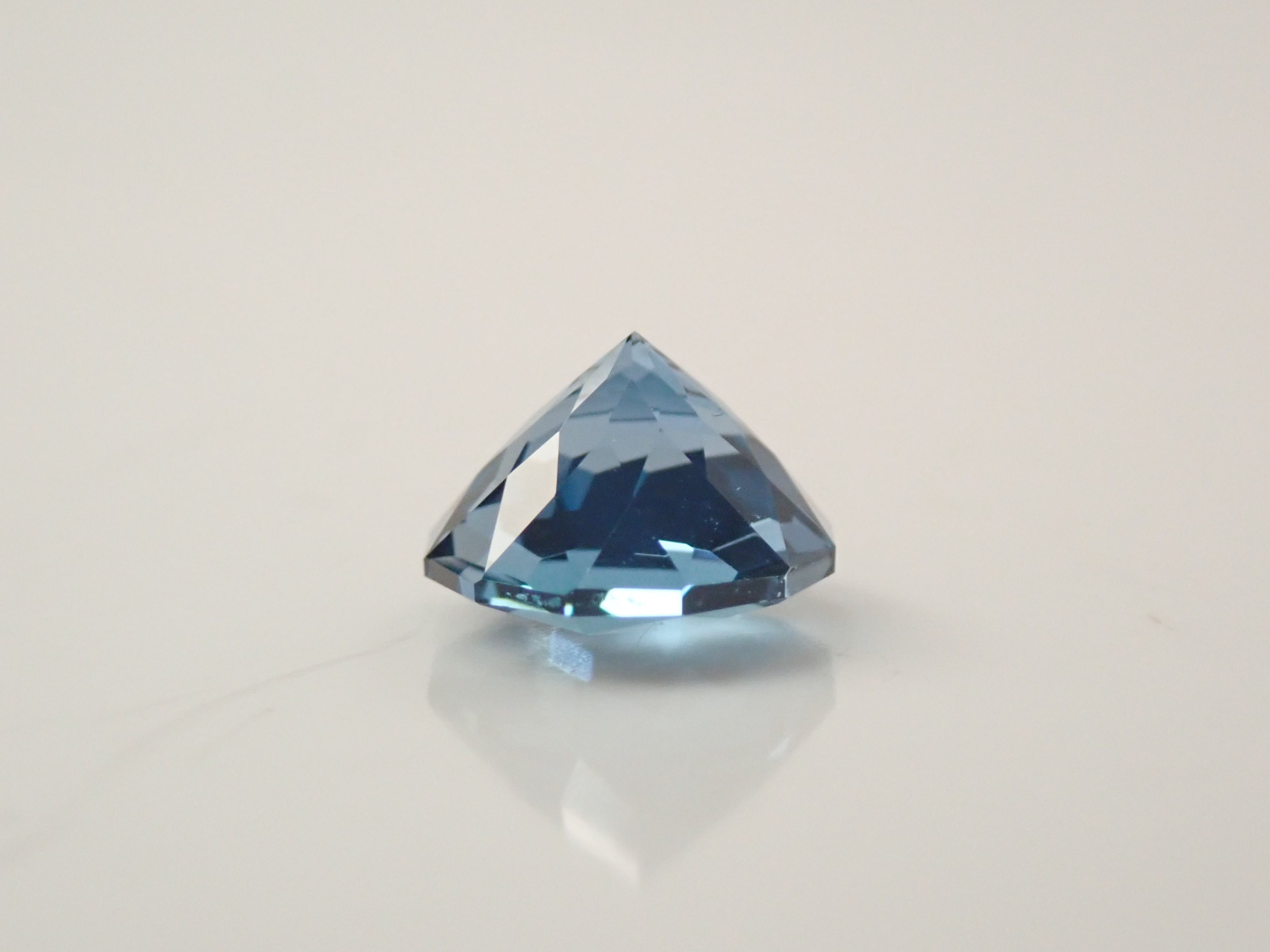 [11/1 22:00 Sale] Brazilian London Blue Topaz 1.281ct Loose