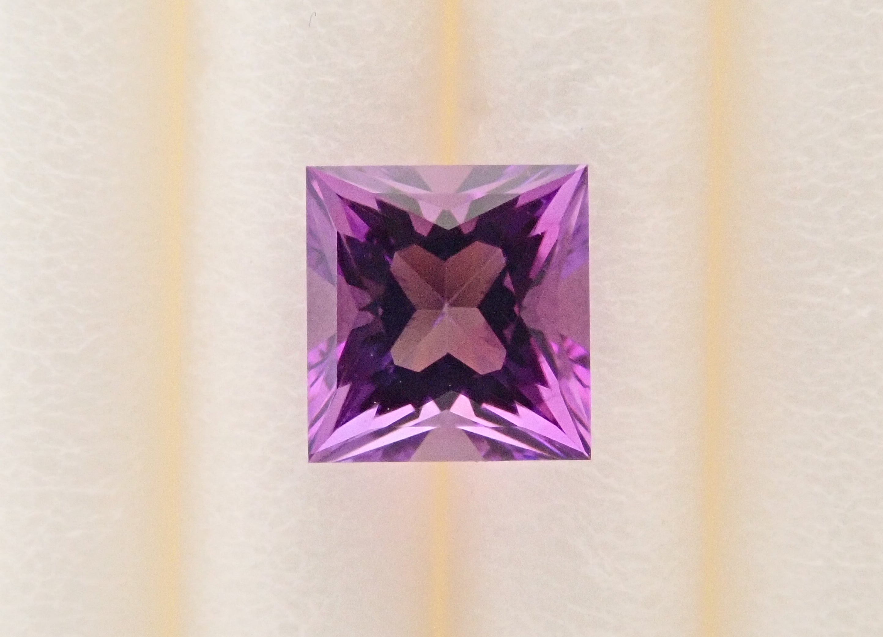 [12557548] Brazilian Kasharai Amethyst 0.389ct Loose Stone