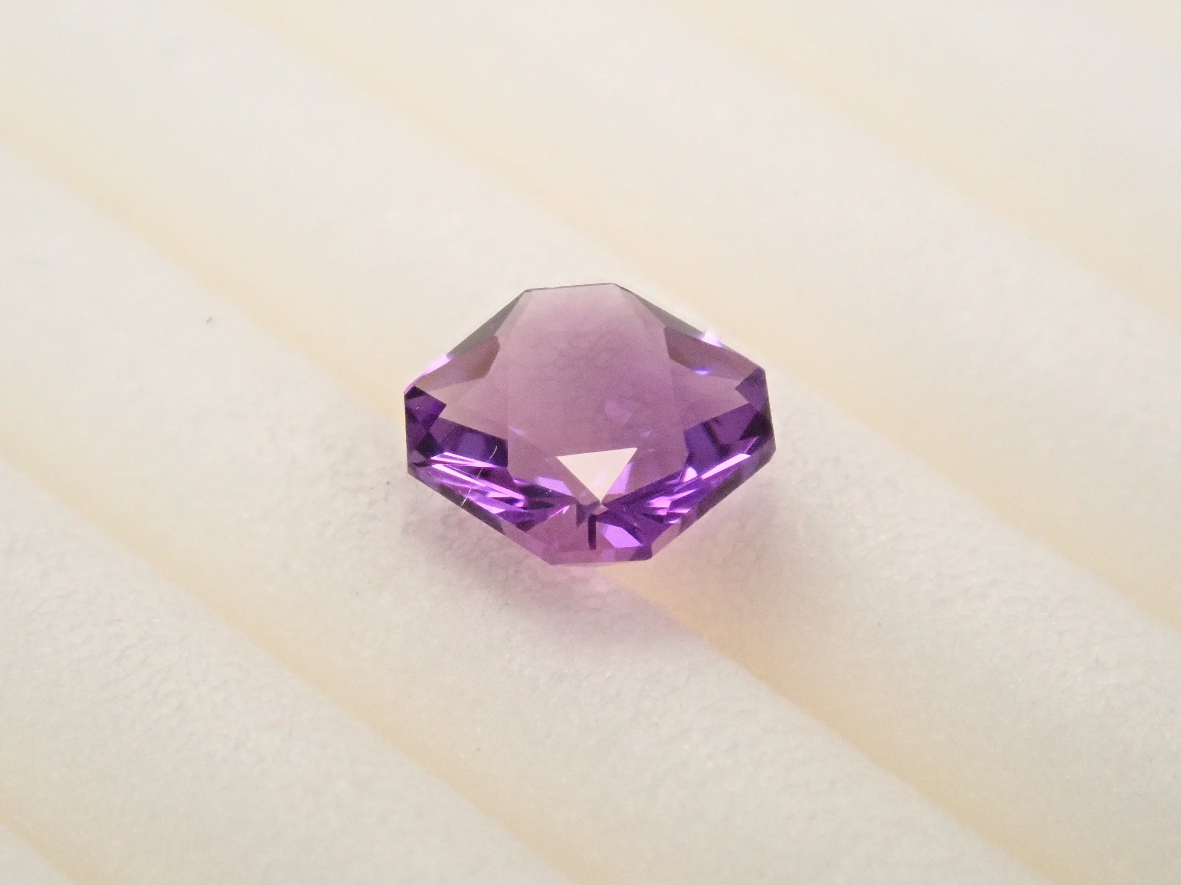 ブラジル産カシャライアメジスト 0.266ctルース