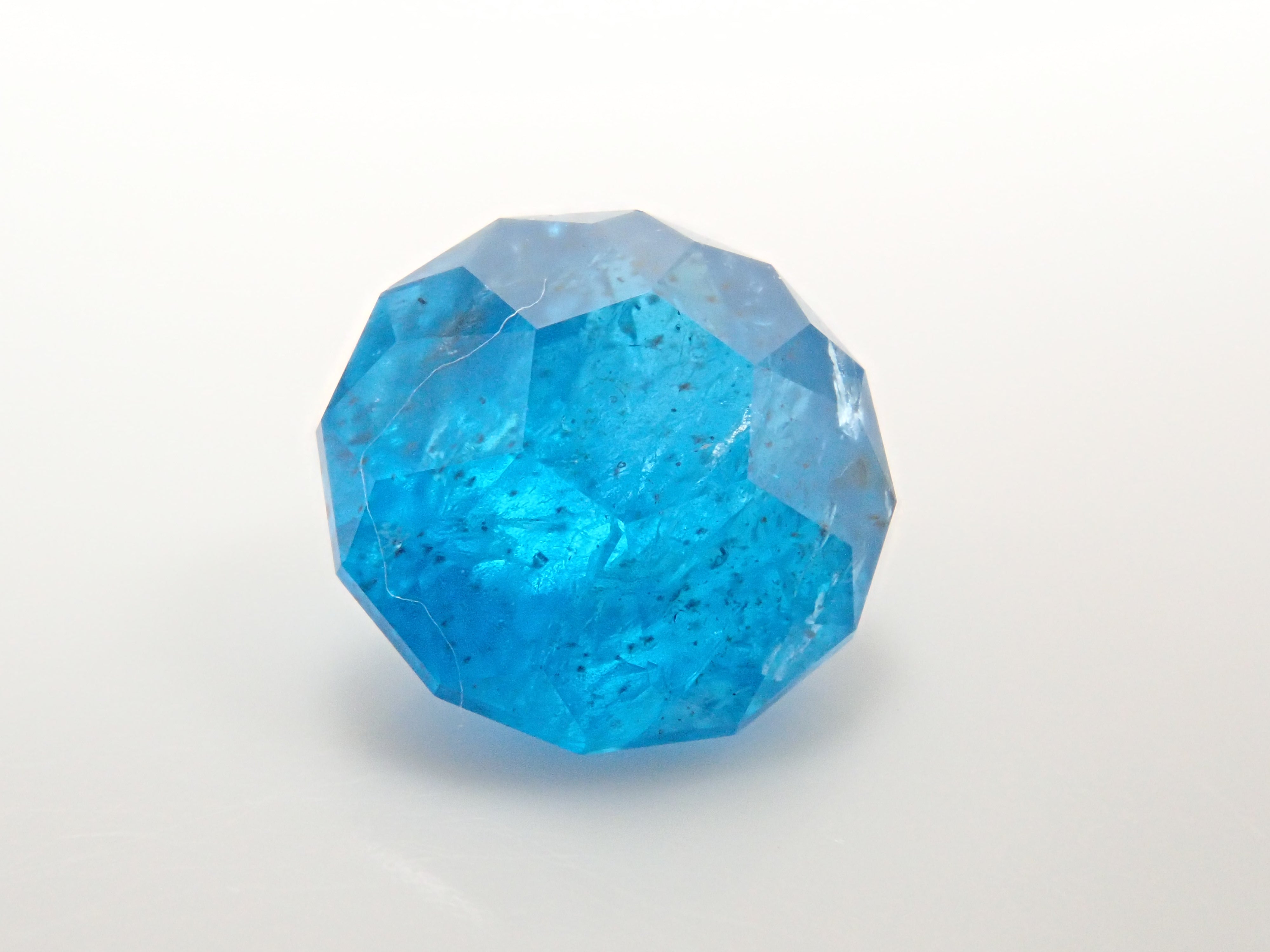 天然石　アパタイト ブルーアパタイト フレイム型01◇ Blue Apatite ◇ 天然石・鉱物