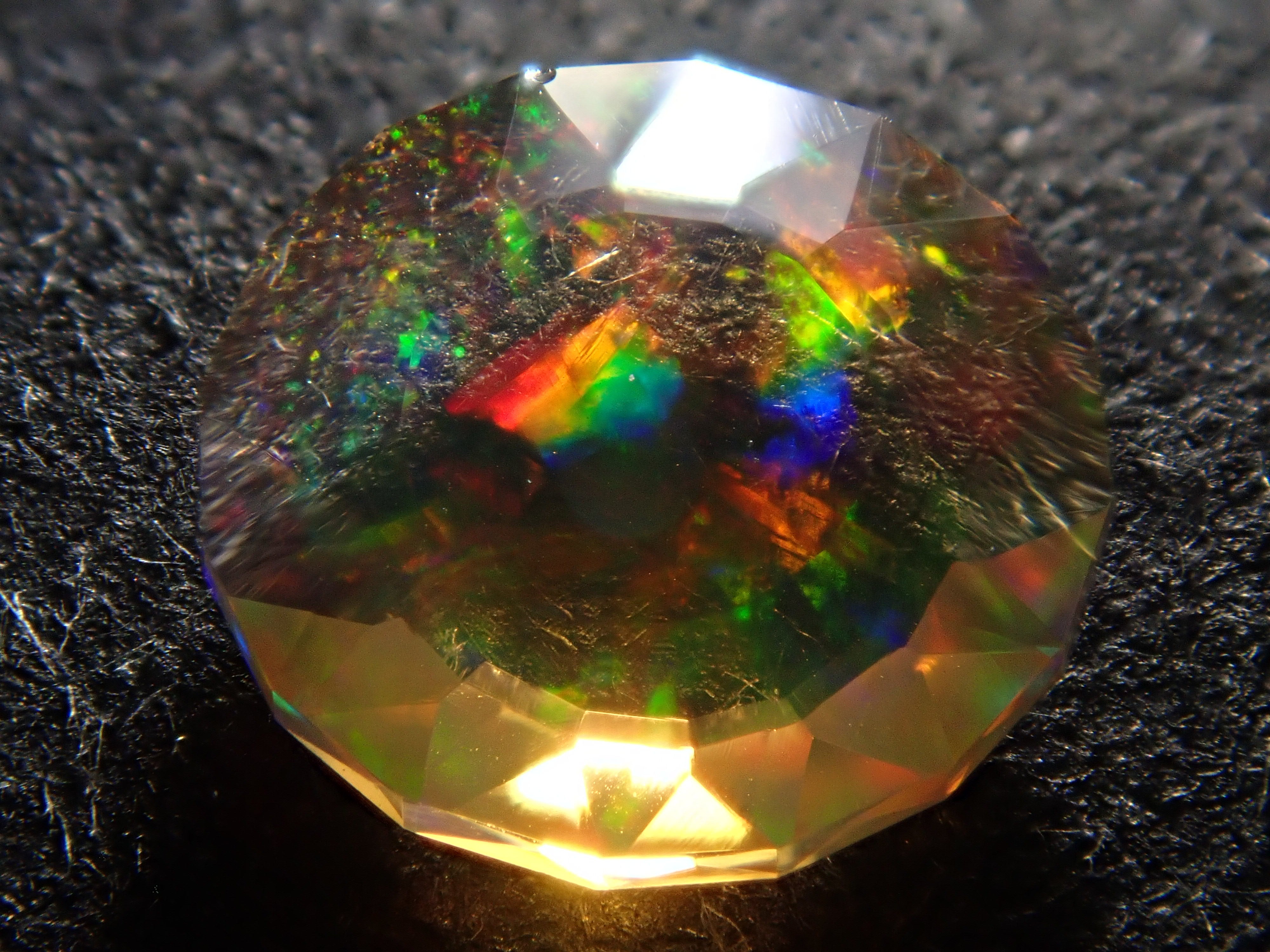 【10/29 22時販売】メキシコ産ファイアオパール 5.8mm/0.345ctルース