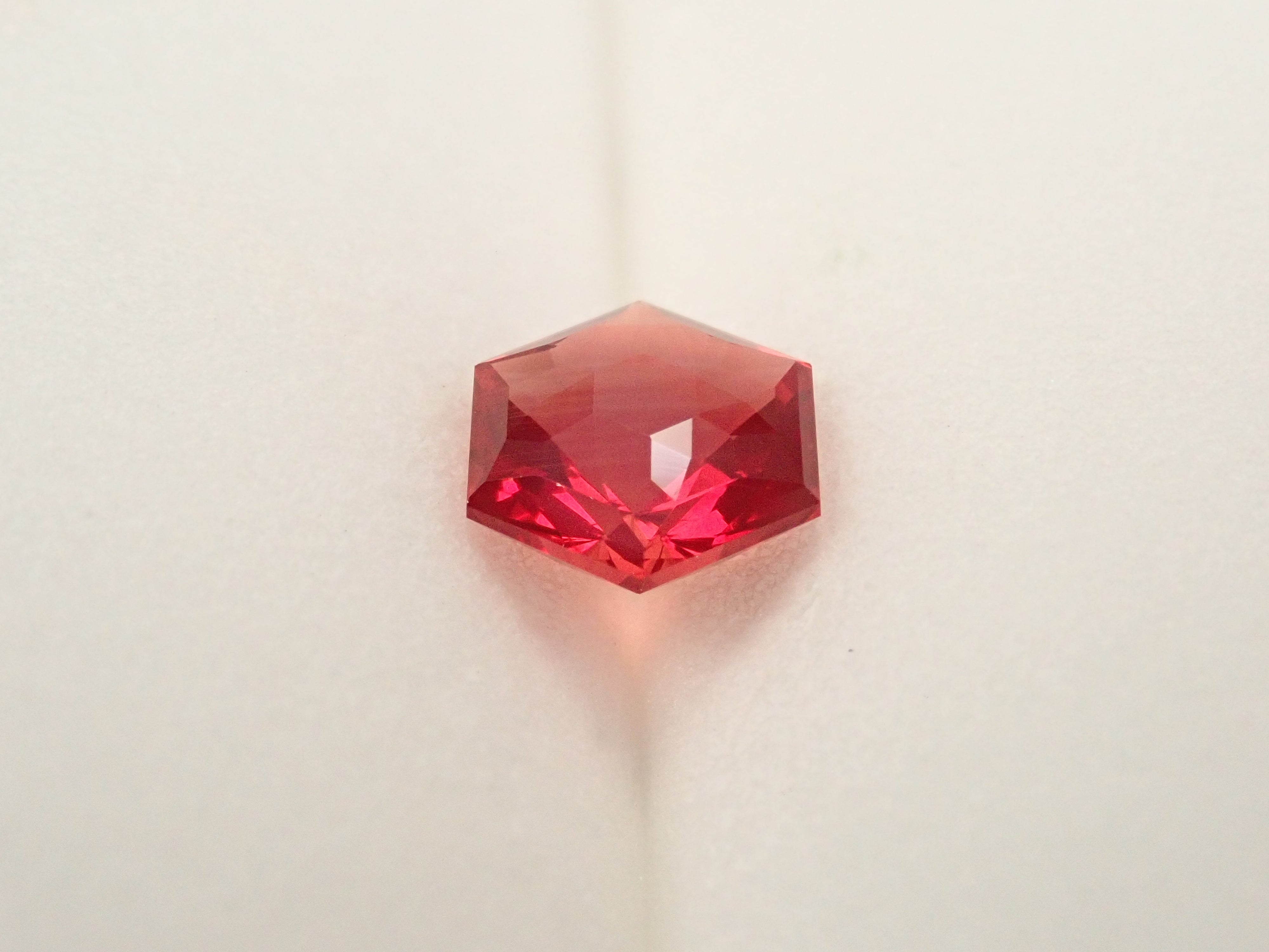 【10/29 22時販売】チベット産アンデシン 0.768ctルース