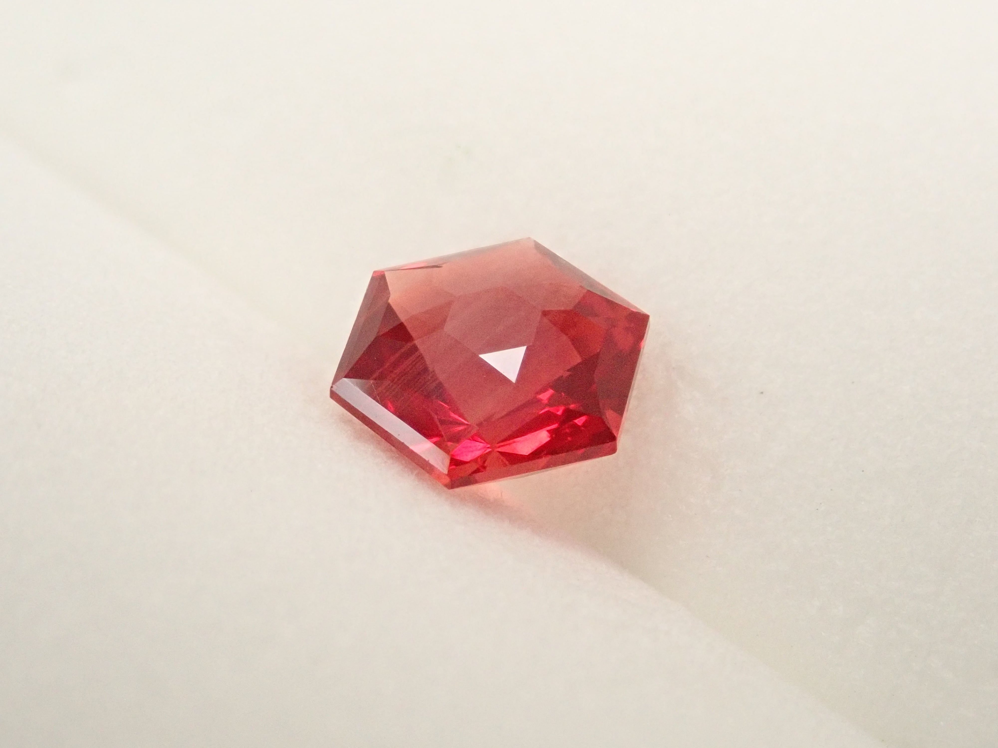 【10/29 22時販売】チベット産アンデシン 0.768ctルース