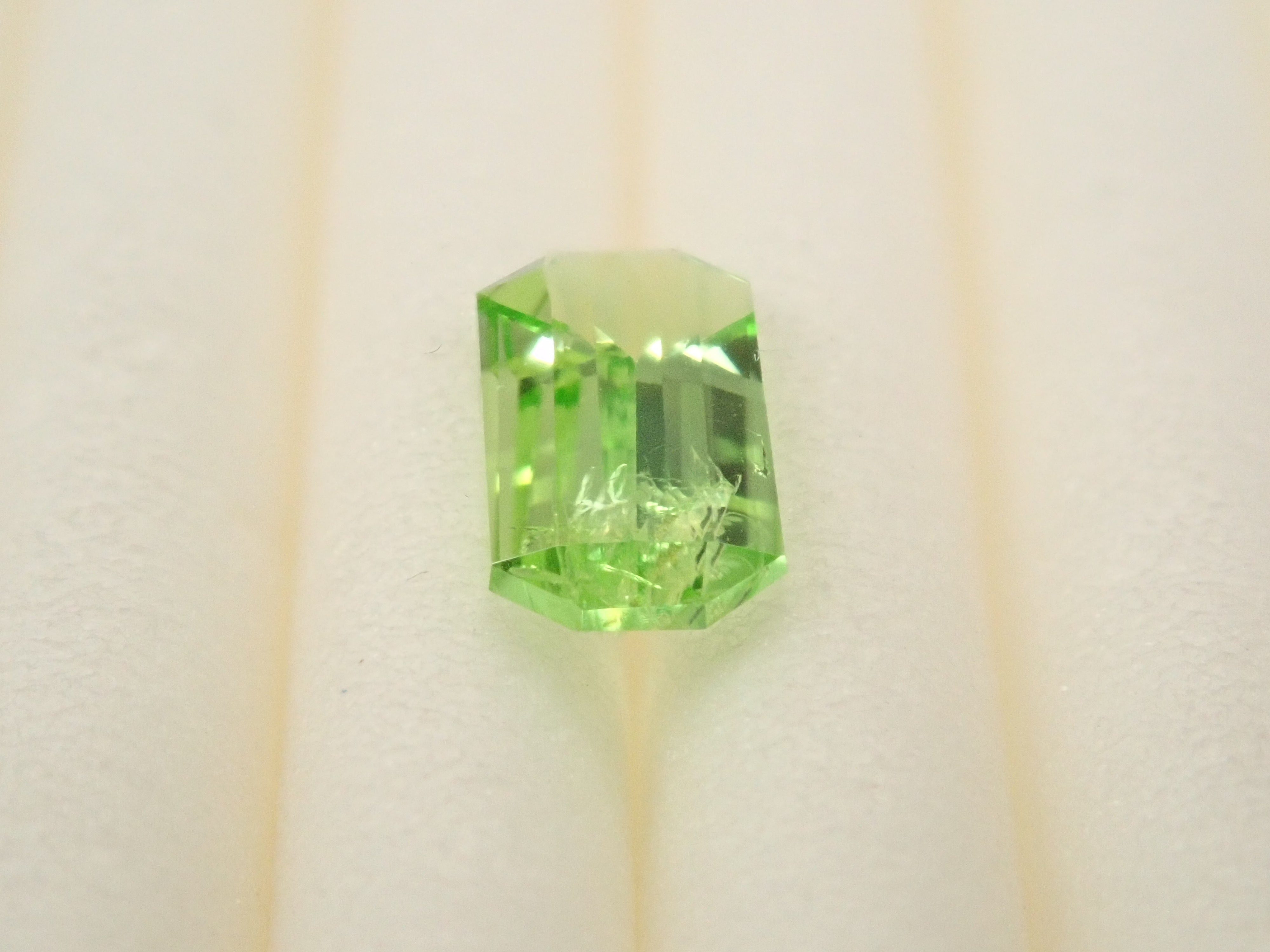 【10/29 22時販売】タンザニア産ミントダイオプサイド 0.364ctルース