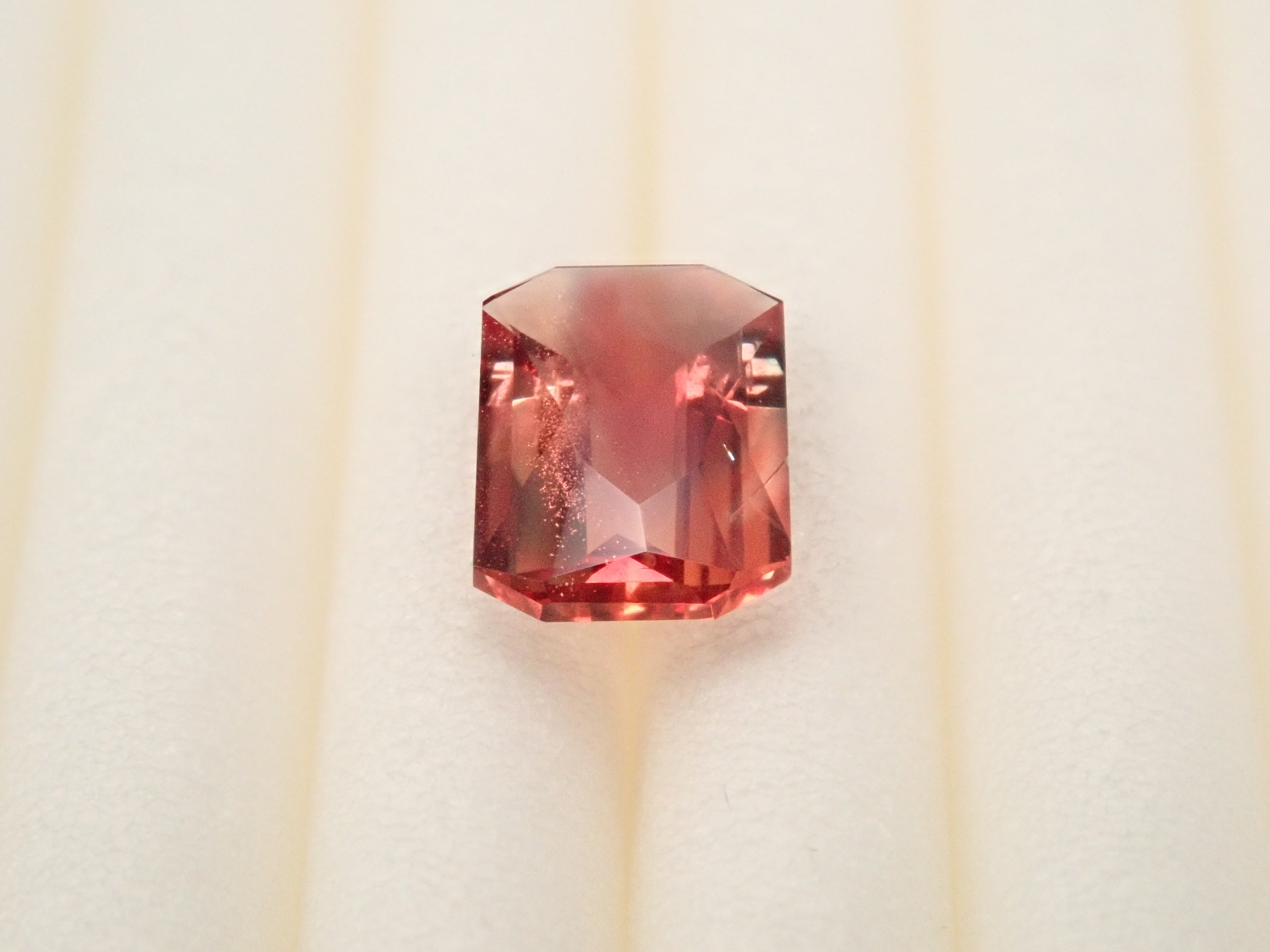 [12556702] Oregon Sunstone from the United States, 0.386ct Loose