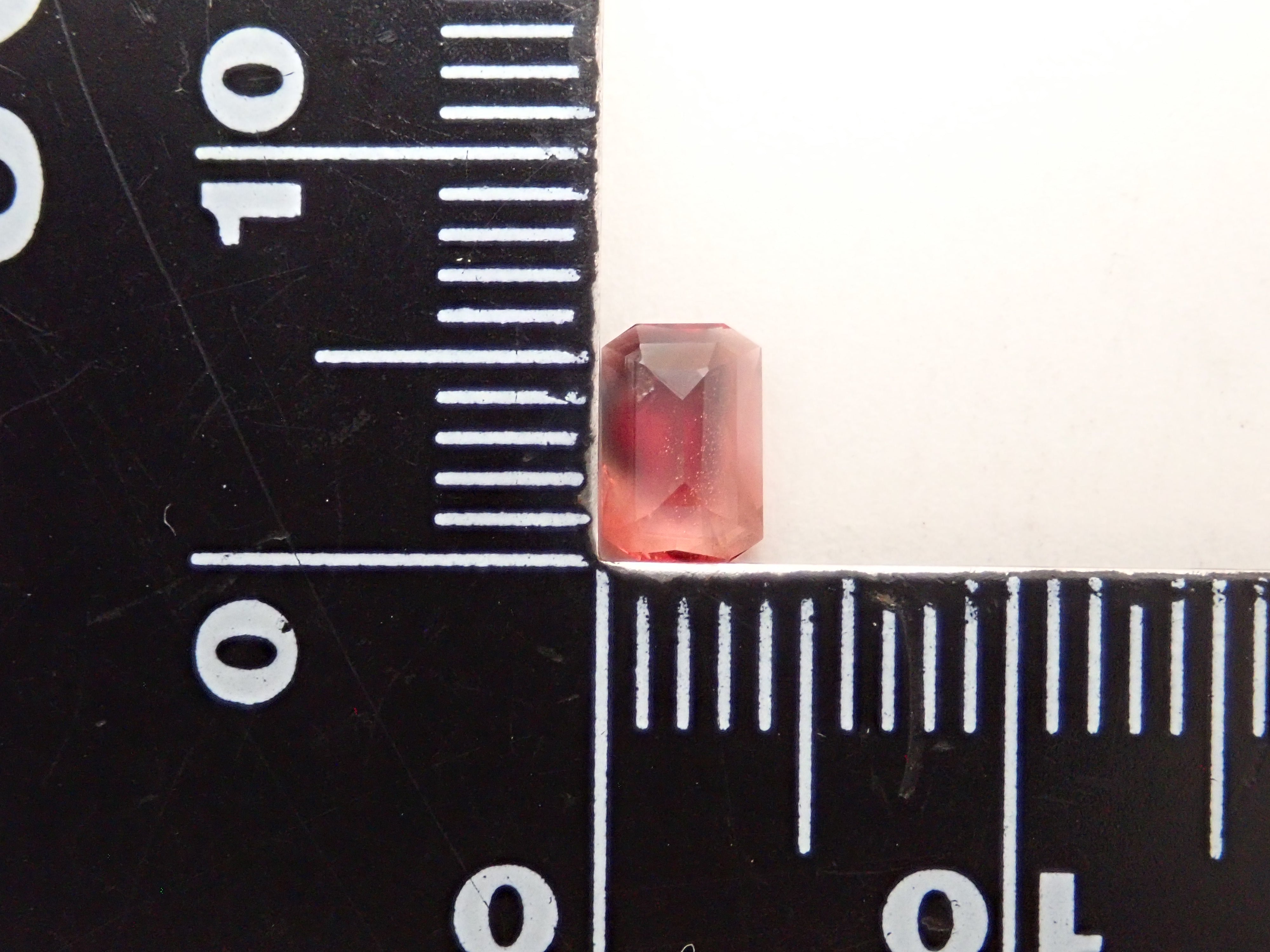 [12556702] Oregon Sunstone from the United States, 0.386ct Loose