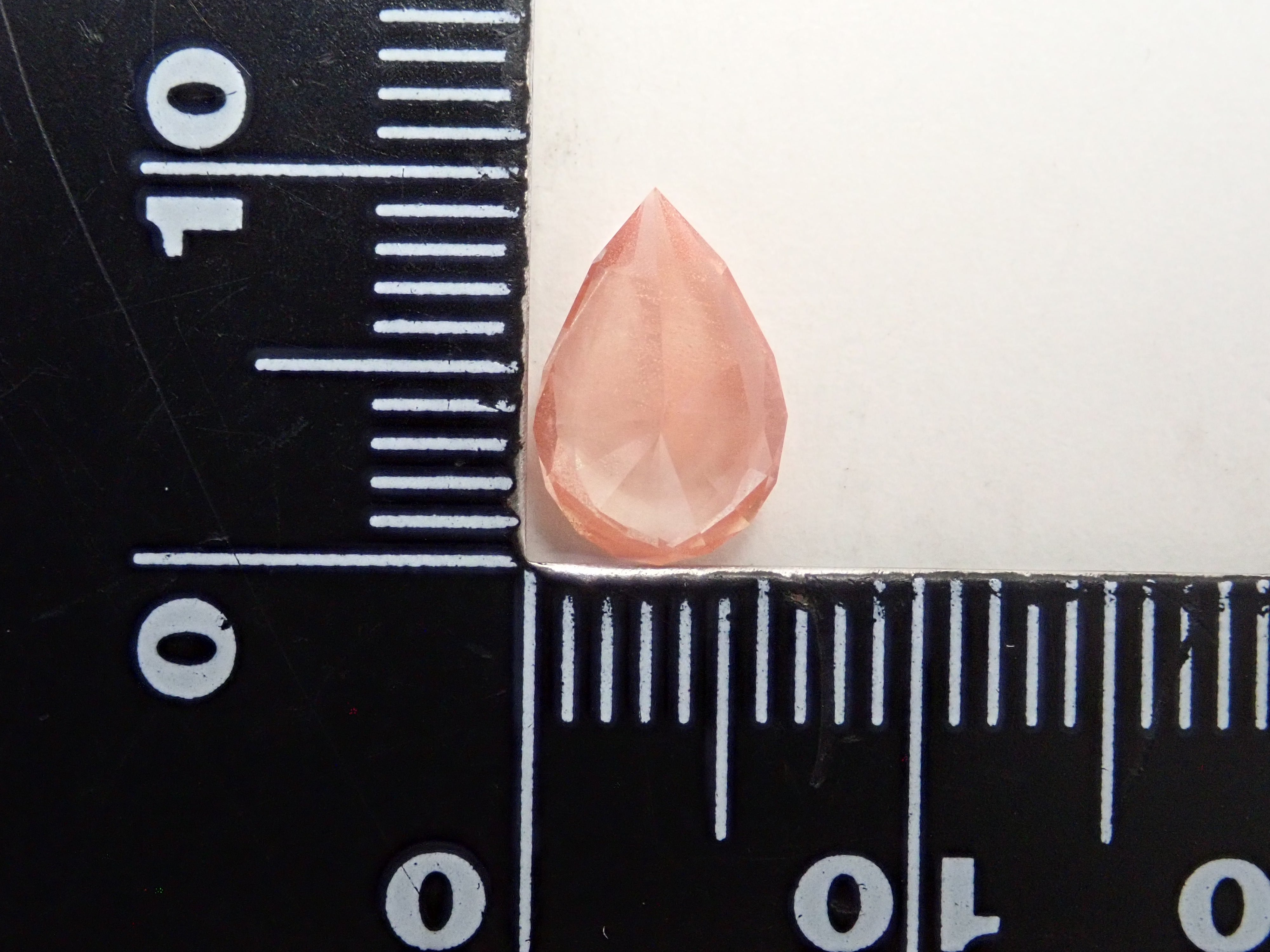 【11/24 22時販売】アメリカ産オレゴンサンストーン 1.569ctルース