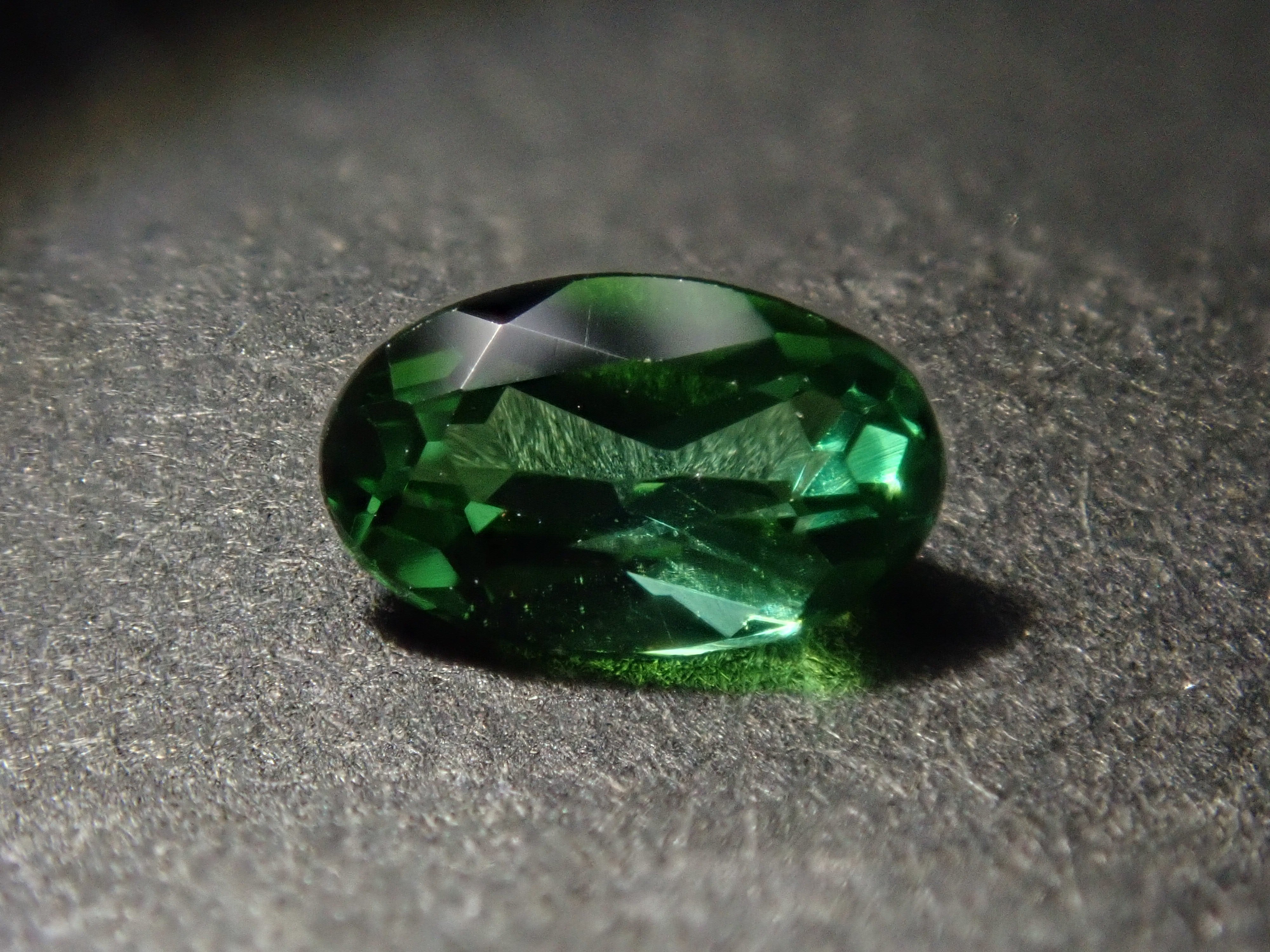 【11/1 22時販売】《限定15石》レアストーンガチャ💎ブラジル産パライバトルマリン0.240ct・ターフェアイト・シンシャ・ベニトアイトなど《複数購入割引有》