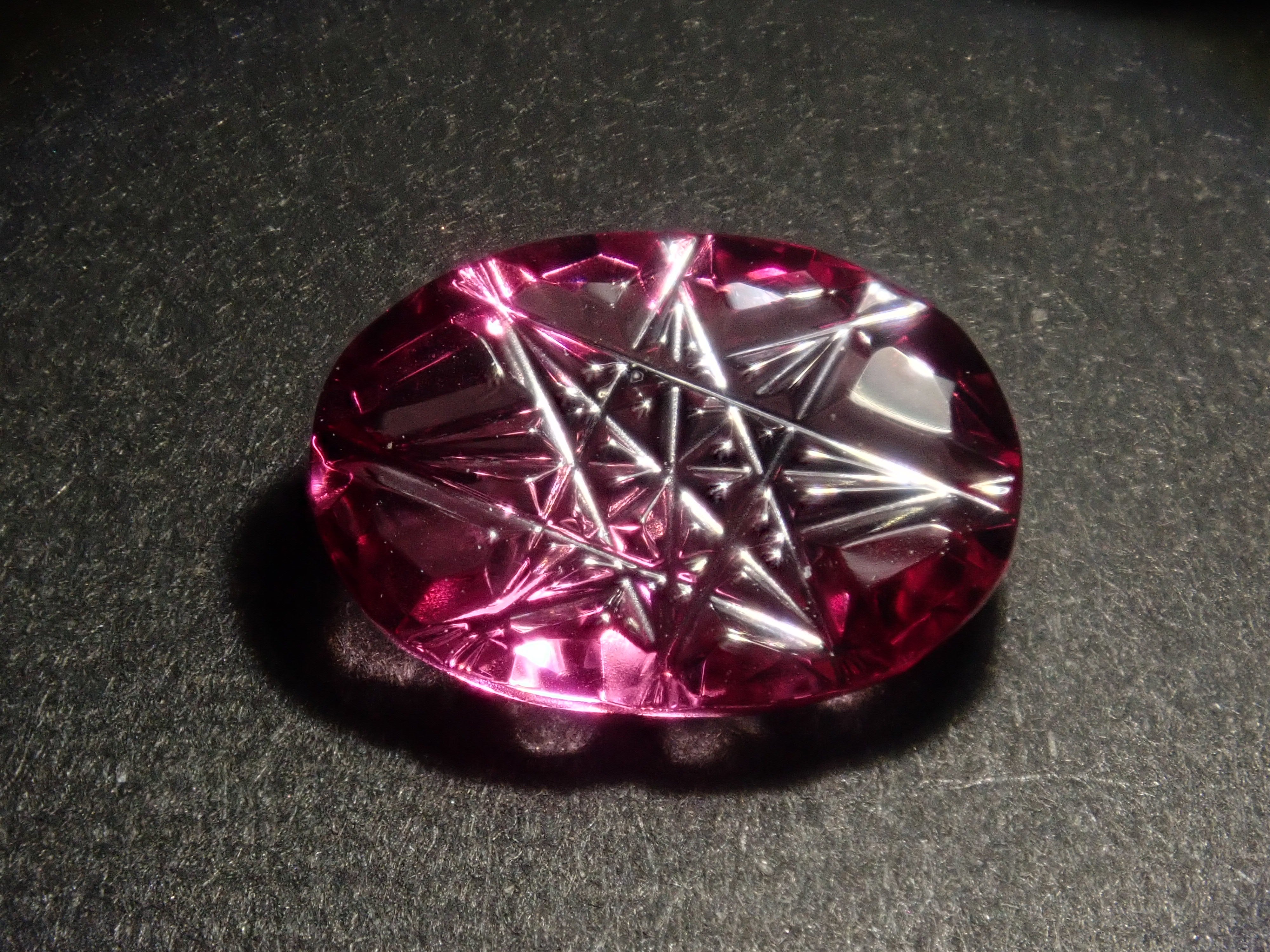 【10/31 22時販売】《限定15石》甲州貴石切子2石を含むガーネットガチャ1石ルース《複数購入割引有》