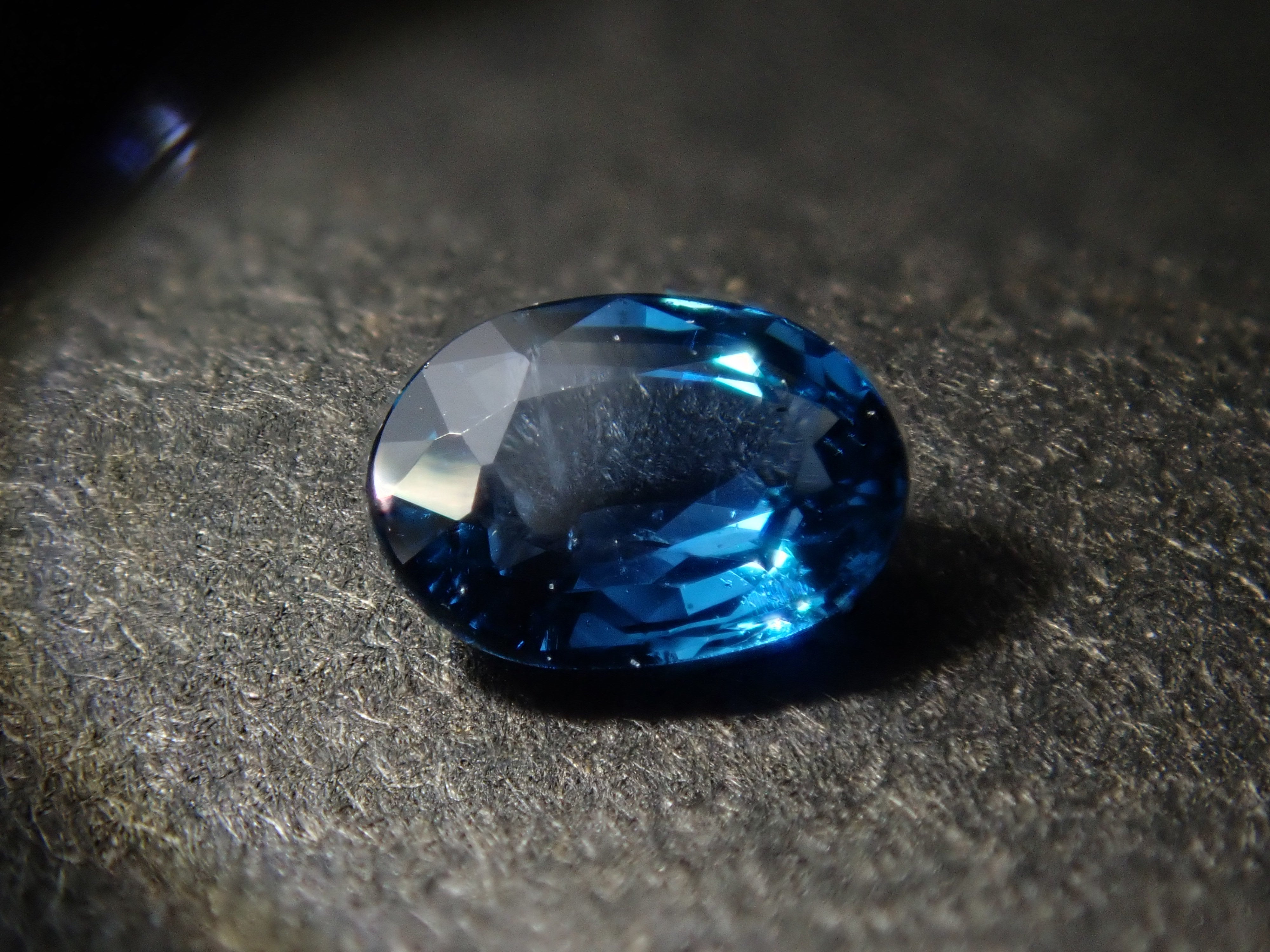 【11/2 22時販売】《限定15石》ブルー石ガチャ（非加熱ブラジル産パライバトルマリン,パライバトルマリン,コバルトガーナイト鑑別書付,インディゴライトトルマリン・サファリン・ベニトアイト・アウイナイト）《複数購入割引有》