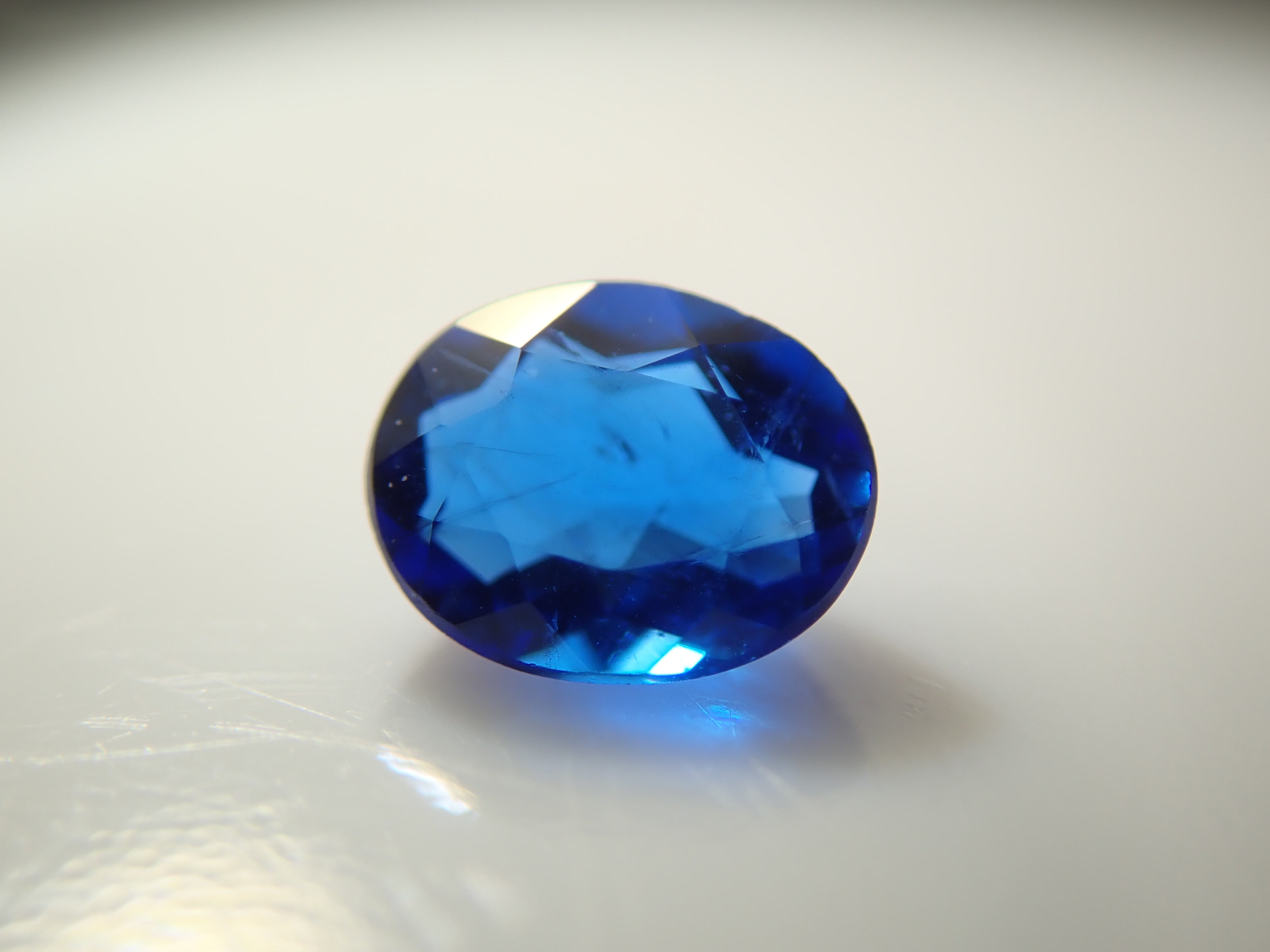 【10/31 22時販売】ドイツ産アウイナイト 0.063ctルース