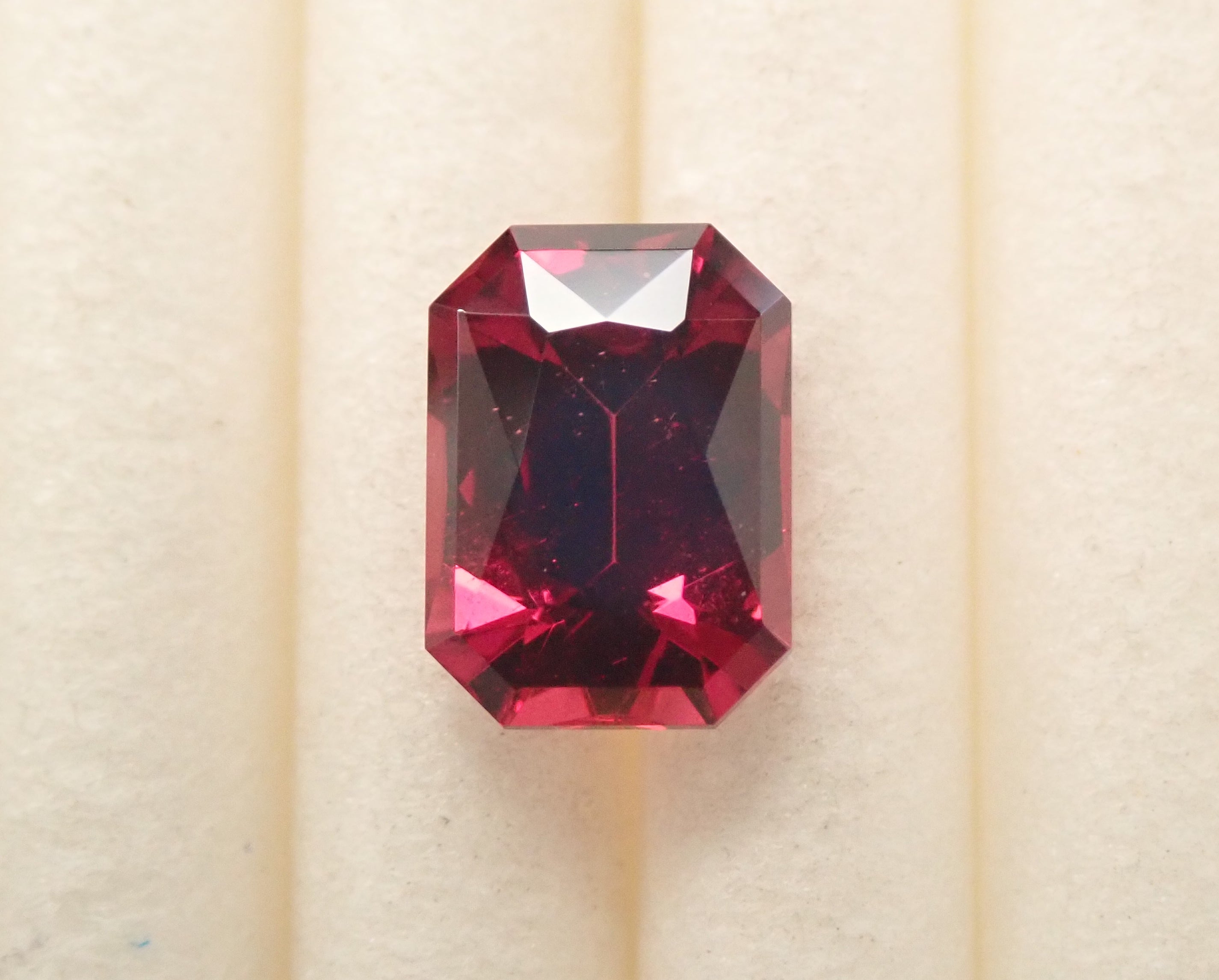 ロードライトガーネット - 通販｜宝石鑑定士が運営【カラッツSTORE】